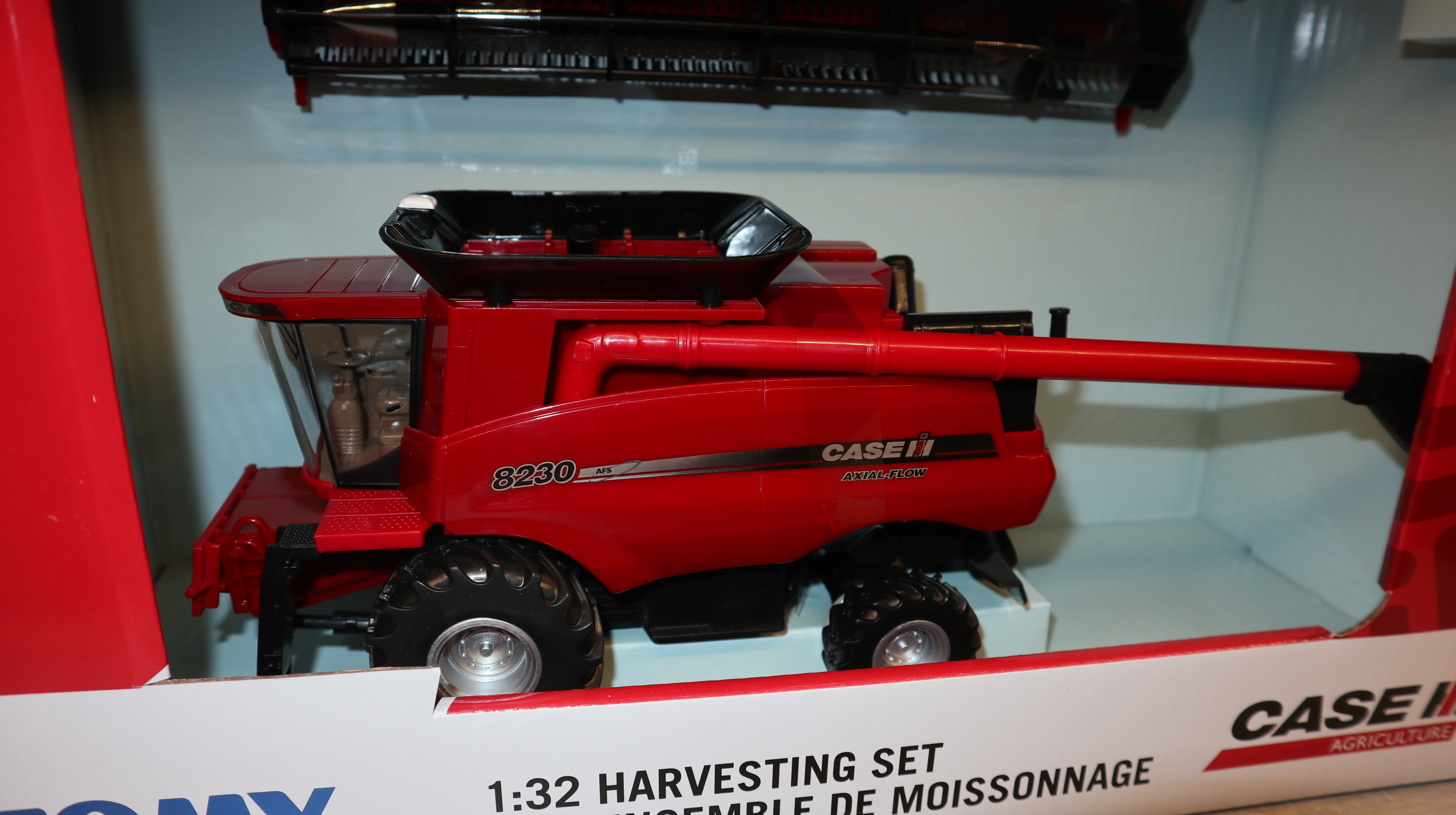 Ertl Britains 47357 CASE IH Harvesting Set, USA-Modell, NEU in OVP