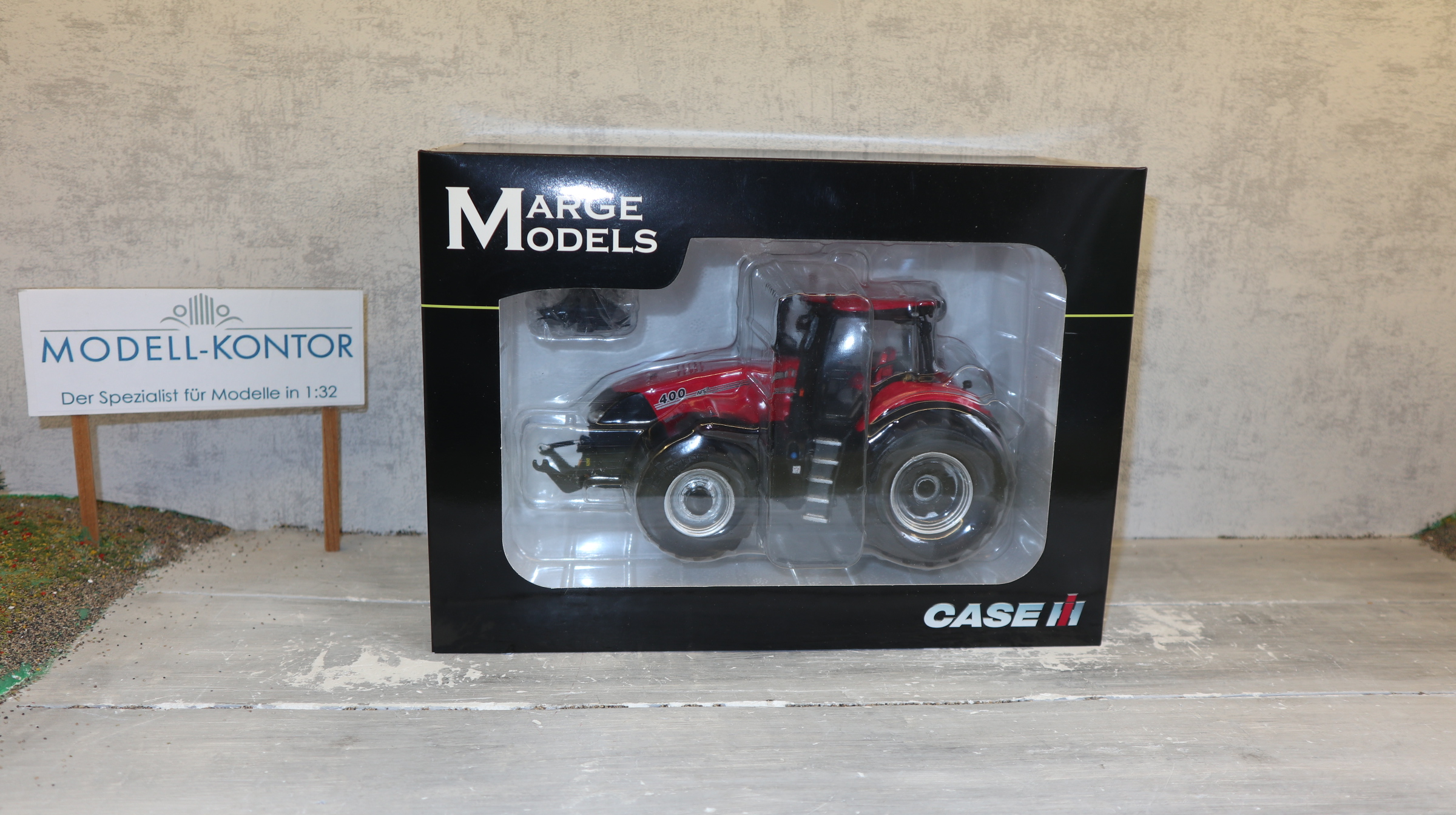 MarGe 2024 in 1:32, Case IH Magnum 400 RED, NEU in OVP