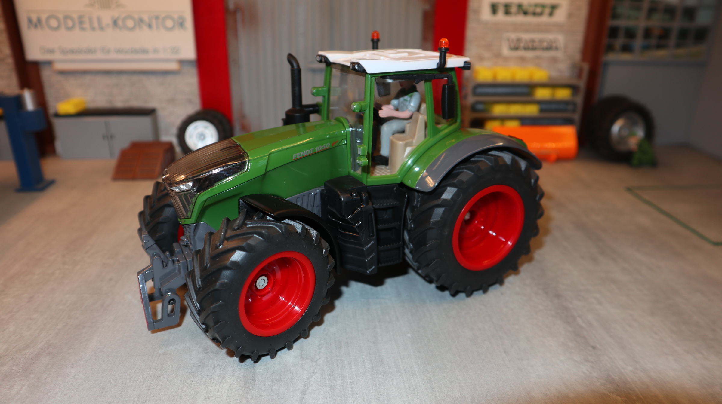 Siku 3287 in 1:32,  Fendt 1050 First Edition direkt von Fendt, NEU in OVP