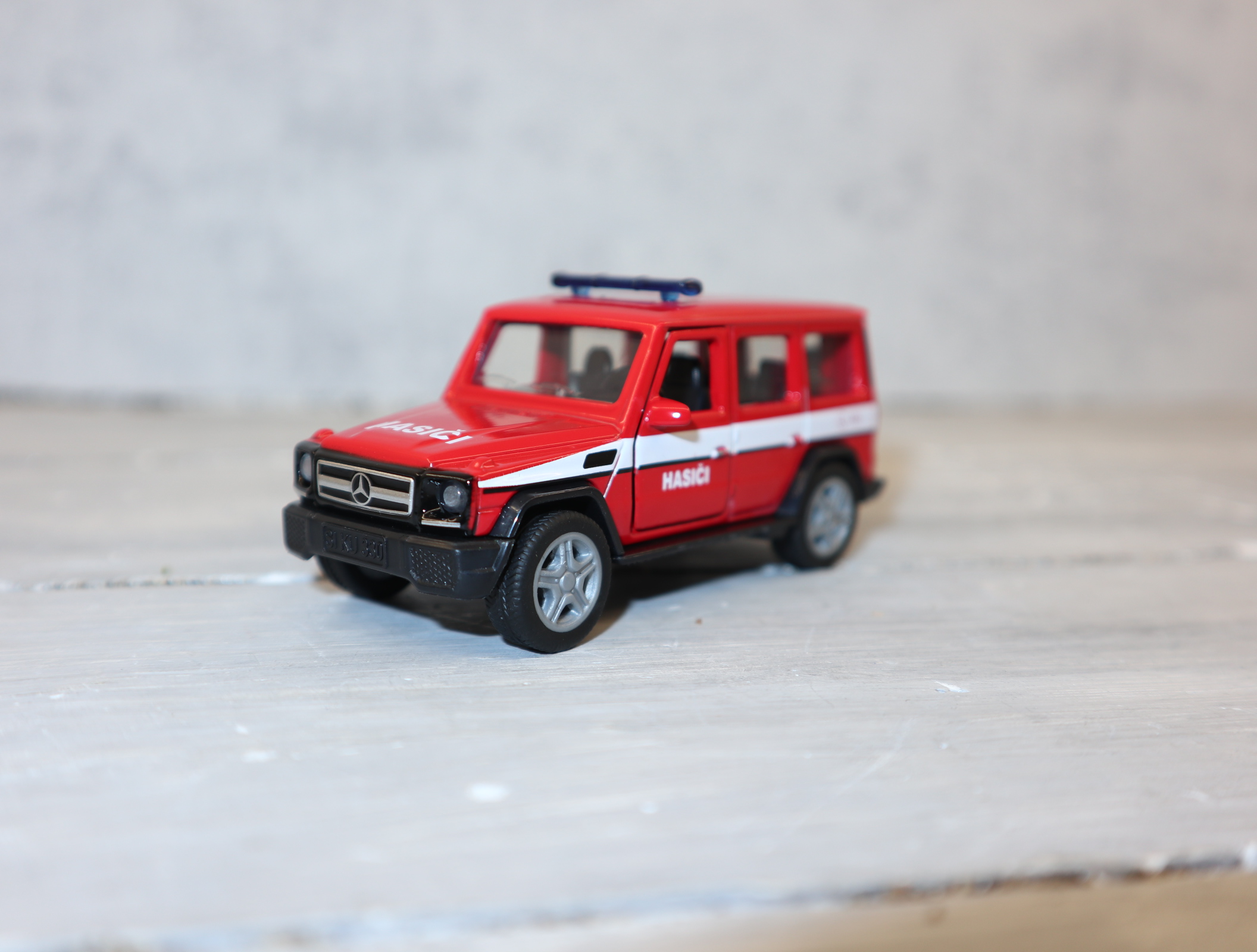Siku 2306 Mercedes-AMG G65 Feuerwehr limitiertes Sondermodell Tschechnien, Neu in OVP