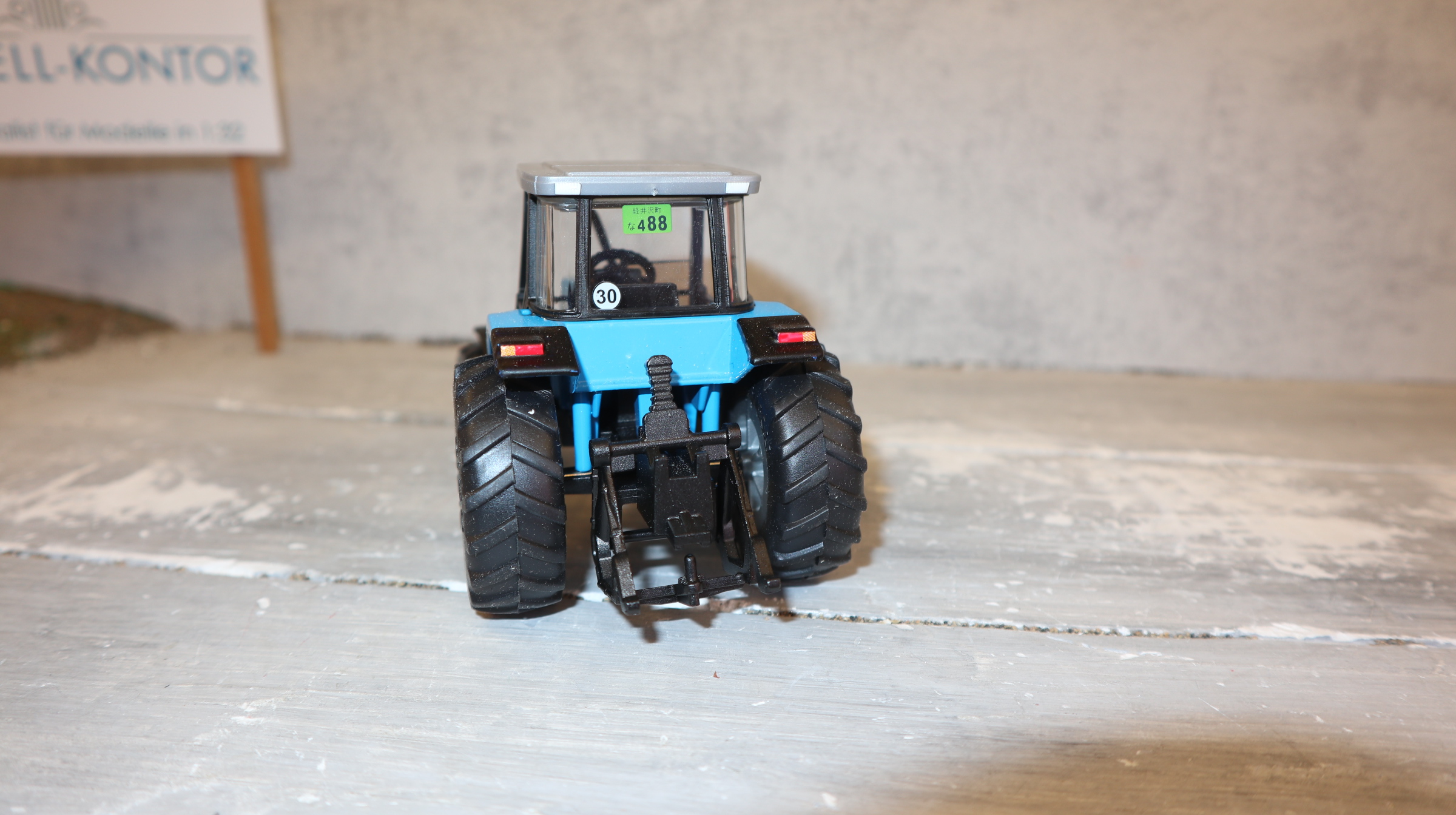 Siku 2654 in 1:32, ISEKI BigT 1055, Sondermodell Weise, NEU in OVP