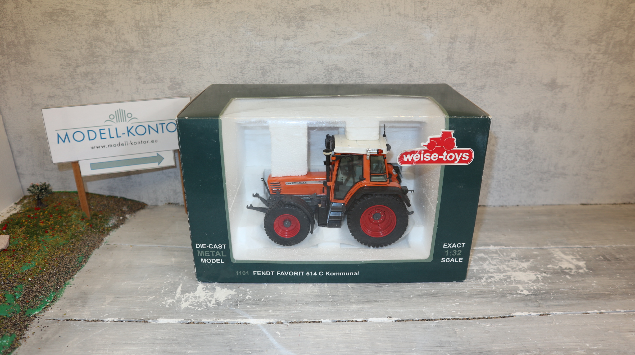 Weise Toys 1101 in 1:32, Fendt 514C Kommunal , NEU in OVP