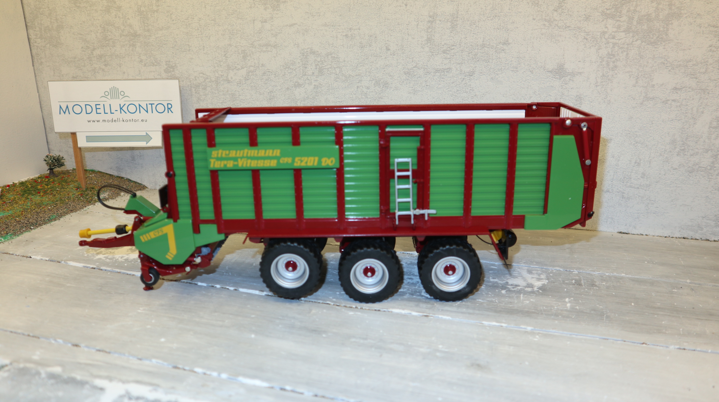 Wiking 077336 in 1:32, Strautmann Tera-Vitesse 5201, 1st-Edition Agritechnica 2013 NEU in OVP
