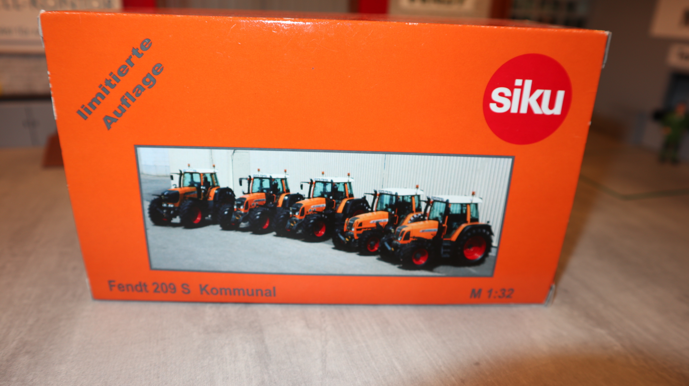 Siku 3052 in 1:32, Fendt 209S Kommunal  NEU in OVP