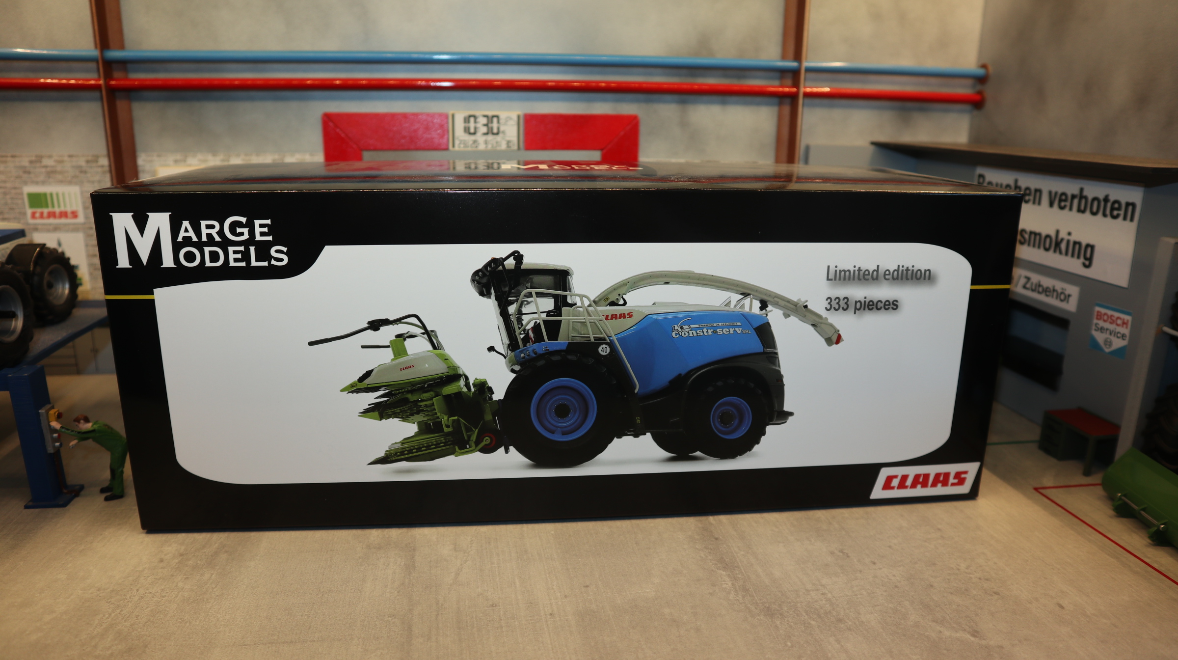 MarGe 2207 in 1:32, Claas Jaguar 990 Sondermodell Constr.-Serv SRL in blau, NEU in OVP
