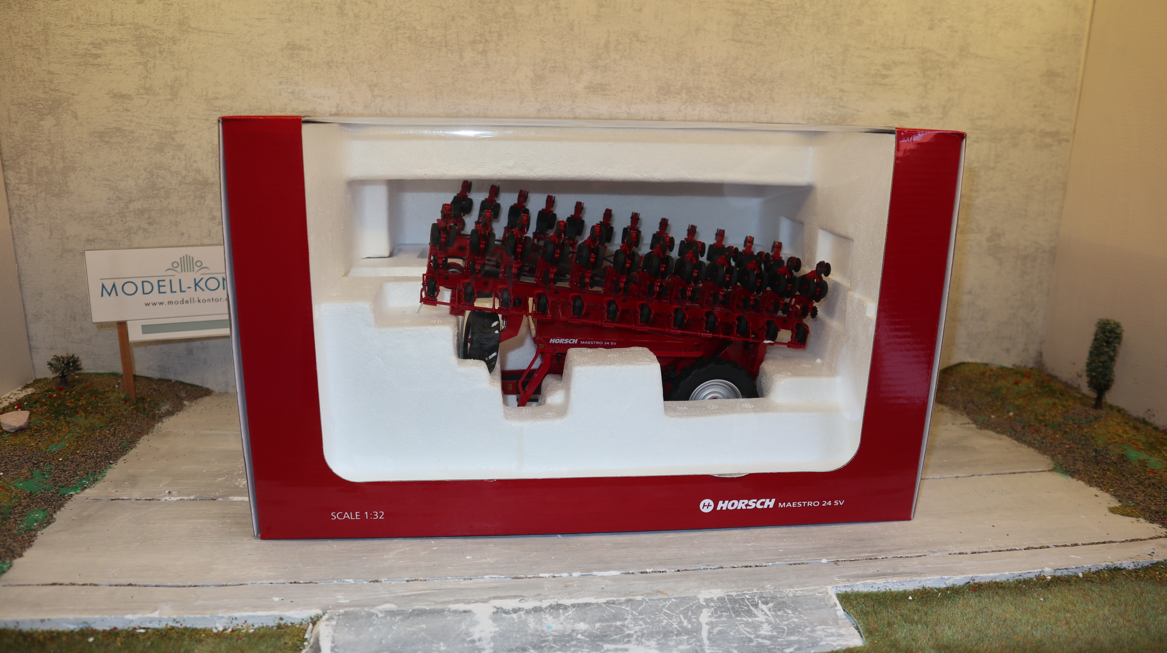 ROS 601956 in 1:32, Horsch Maestro 24 SV Einzelkornsähmaschine, NEU in OVP