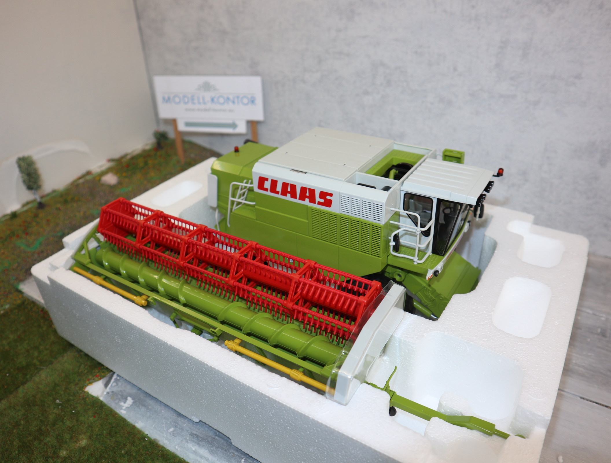 Wiking 0001706570 in 1:32, Claas Commander 228 CS, NEU in OVP