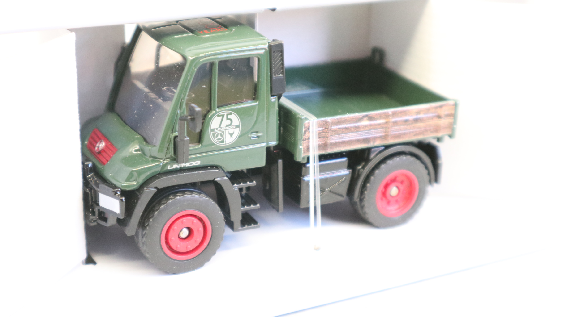 Siku 2702 in 1:50,  UNIMOG U400 Sondermodell "SIKU 100 Jahre", Neu in OVP