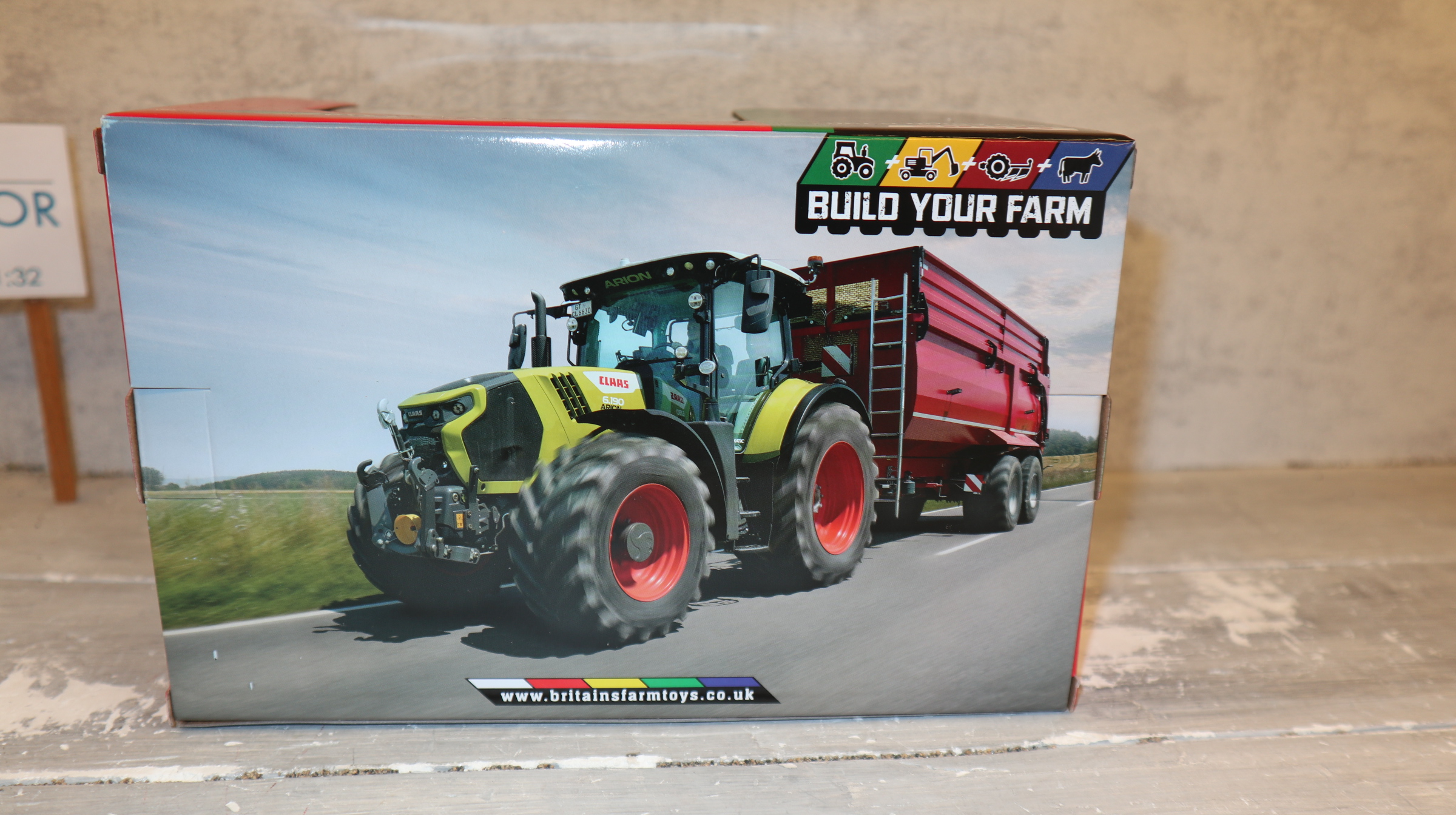 Britains 43435 in 1:32,  Claas Arion 6.190,  NEU in OVP