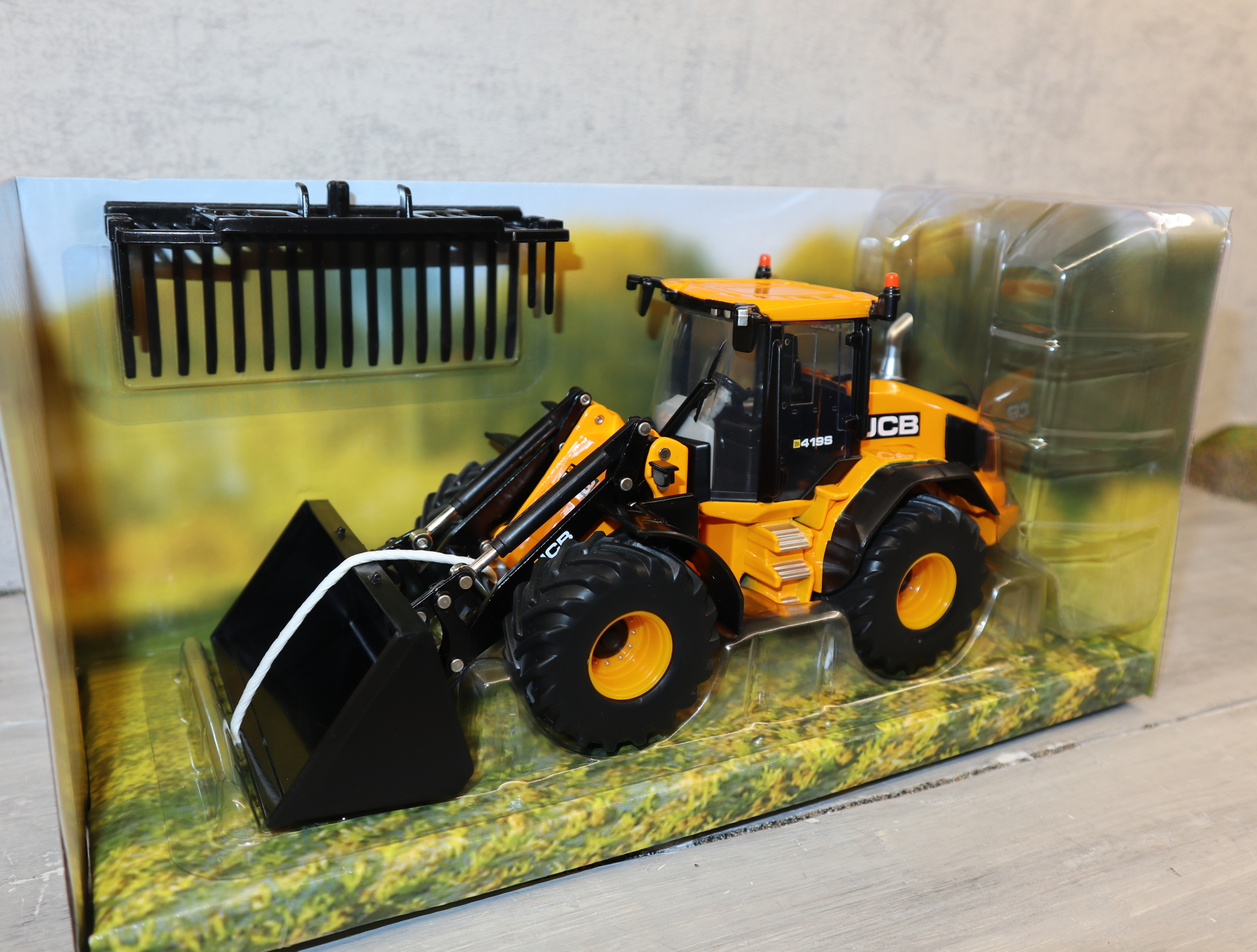 Britains 43223 in 1:32 JCB 419S Radlader mit Wechselschaufel, NEU in OVP