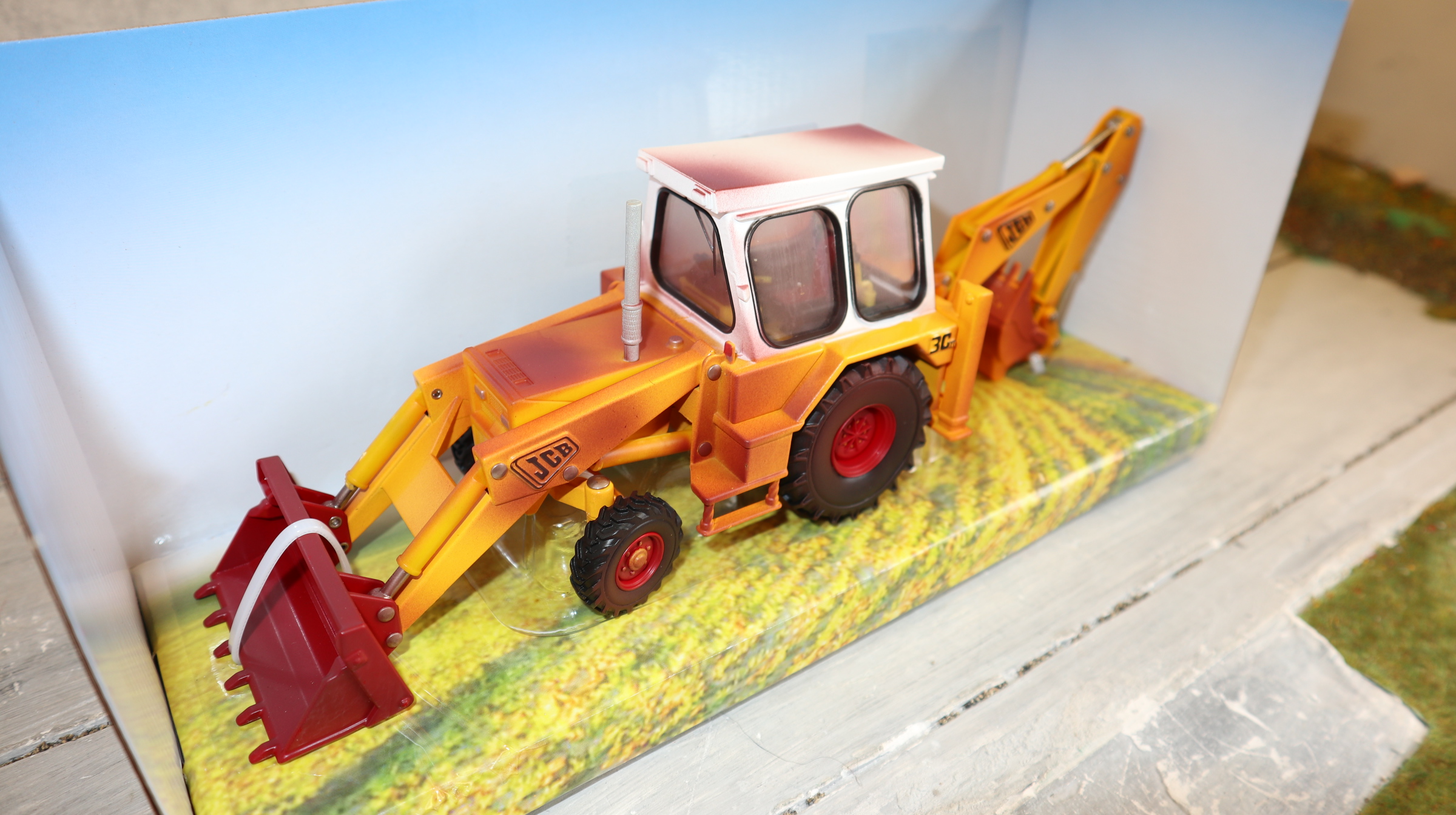 Britains 43280 in 1:32, JCB Baggerlader 3C Mark III Muddy, NEU in OVP
