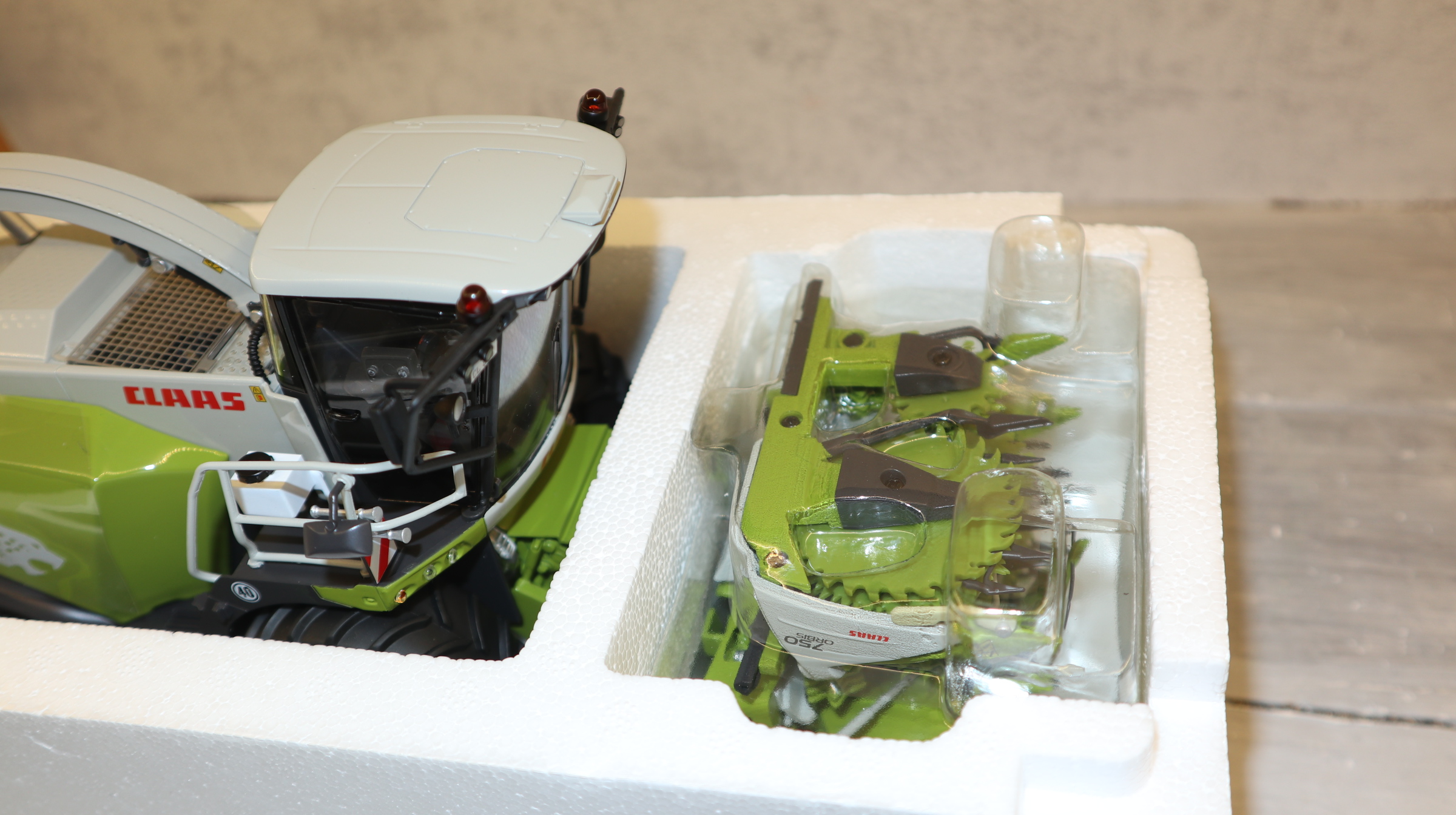 Wiking 01706680 in 1:32, Claas Jaguar 870 "25 Years Jaguar", NEU in OVP