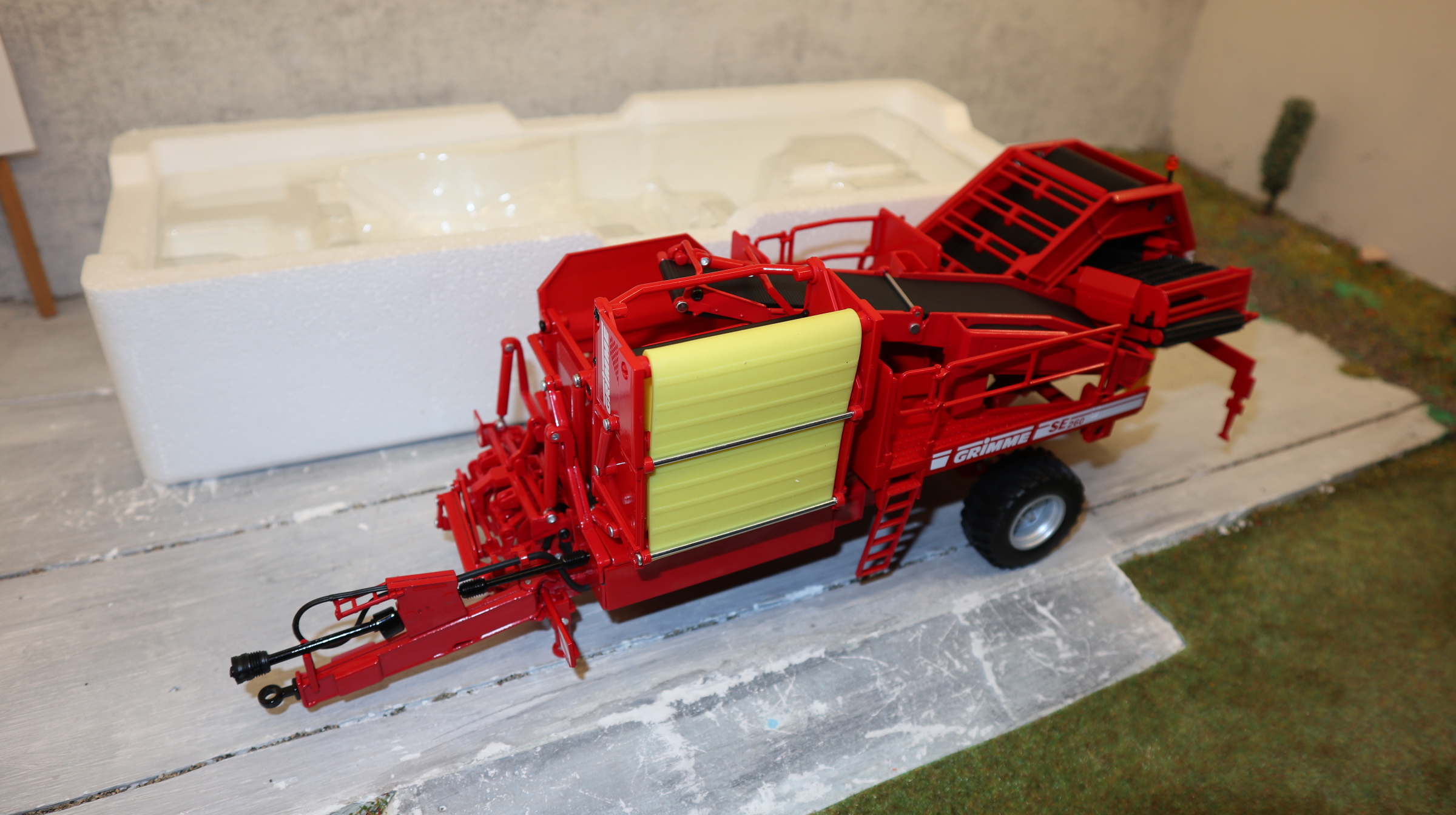Wiking 077816 in 1:32,  GRIMME Bunkerroder SE260, NEU in OVP