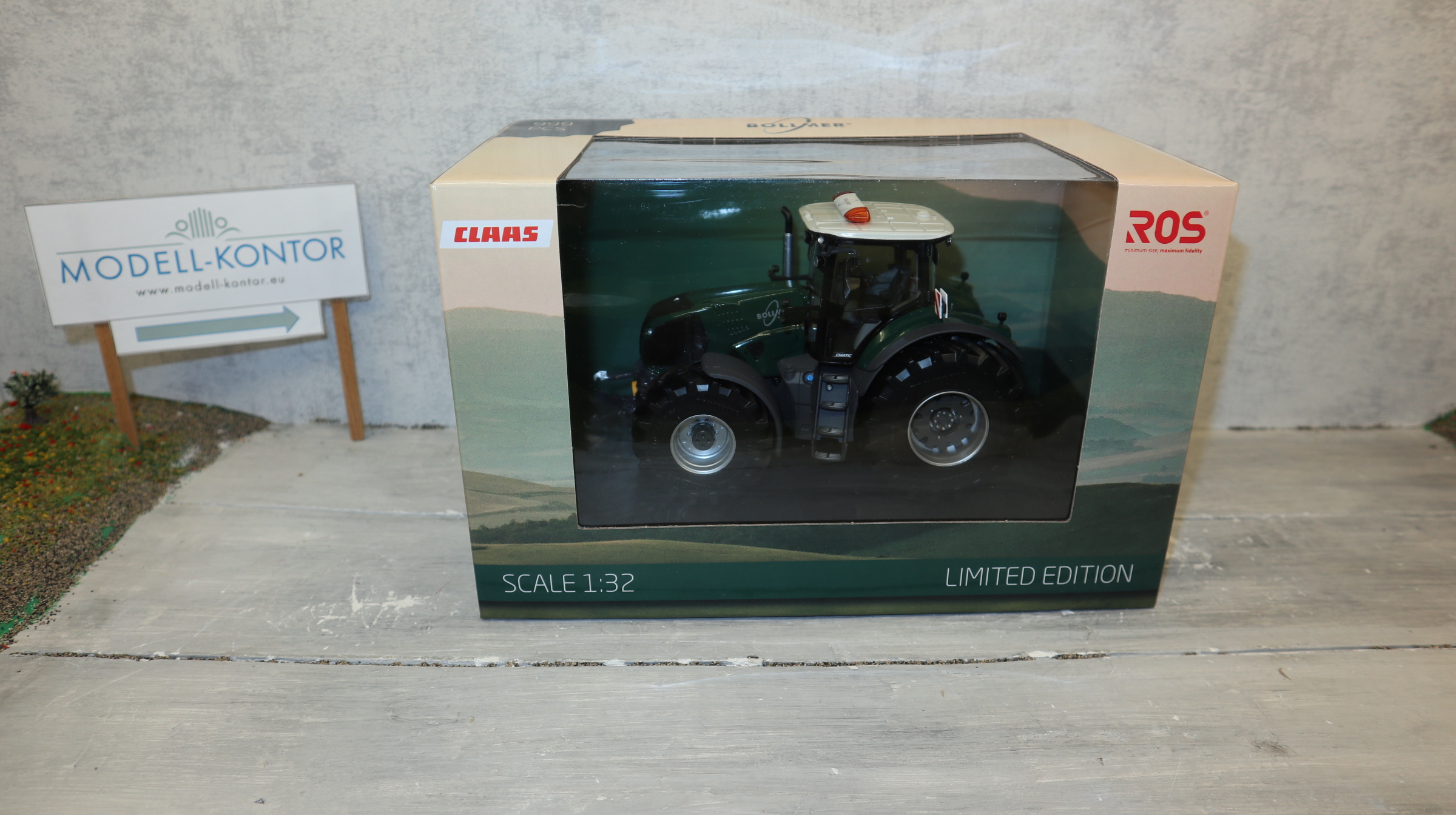 ROS  302358 in 1:32, Claas Axion 870 Sondermodell BOLLMER, NEU in OVP