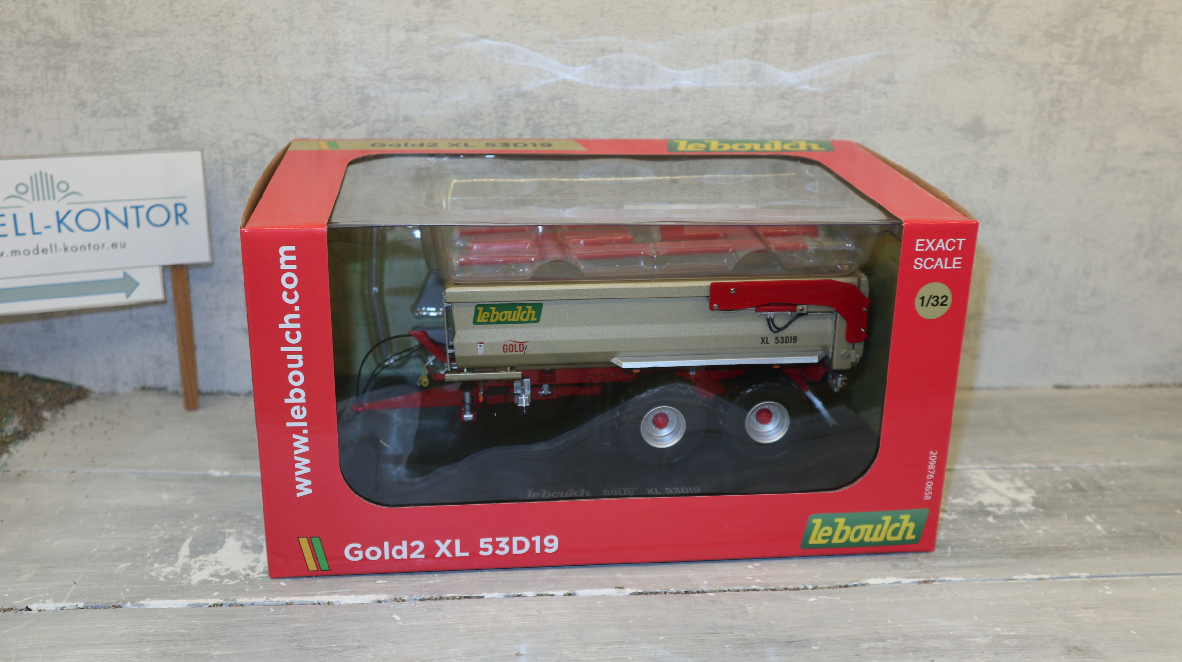 Universal Hobbies UH 6837 in 1:32, Leboulch Gold2 XL 53D19  NEU in OVP