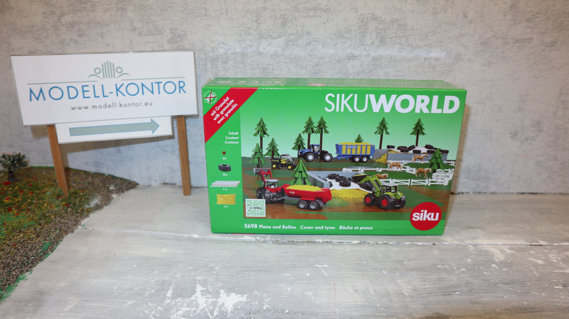 Siku 5698 in 1:50 / 1:32, Siloplane mit Reifen, NEU in OVP