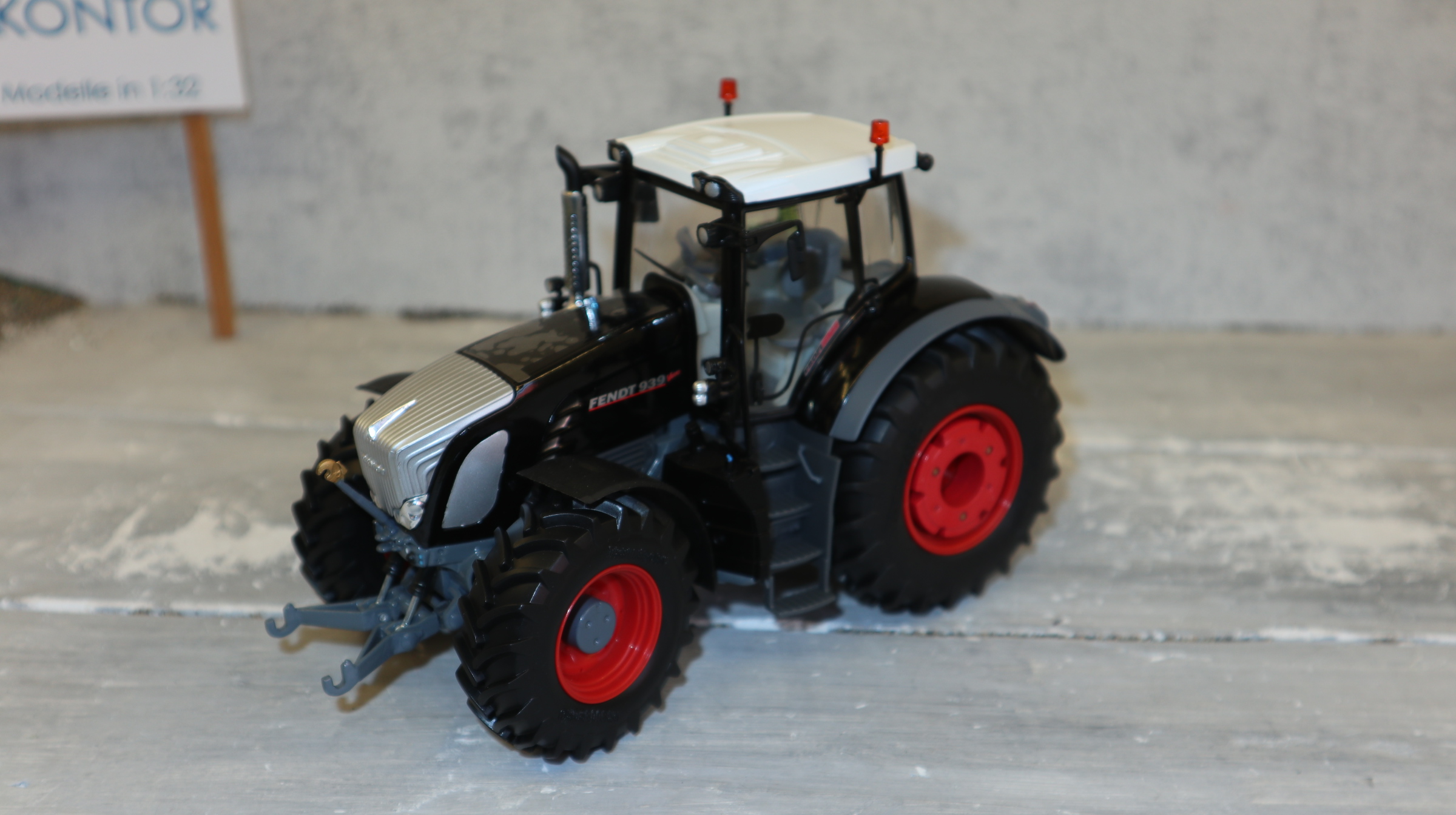 Wiking X991005003000 in 1:32,  Fendt 939 Vario BlackBeauty  NEU in OVP