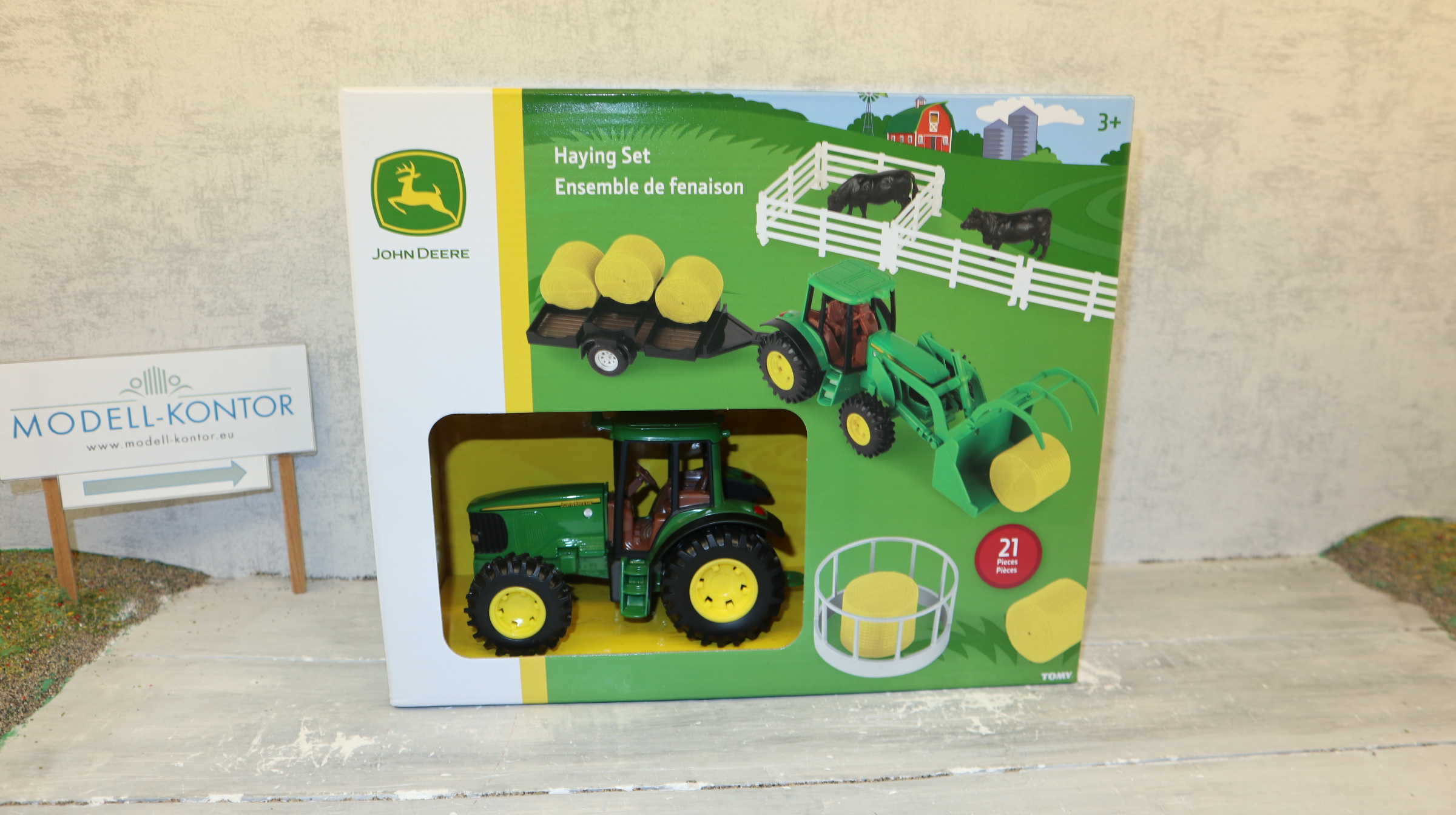 Ertl  47519 in 1:32,  John Deere Spiel-Set,  USA-Modell,  NEU in OVP