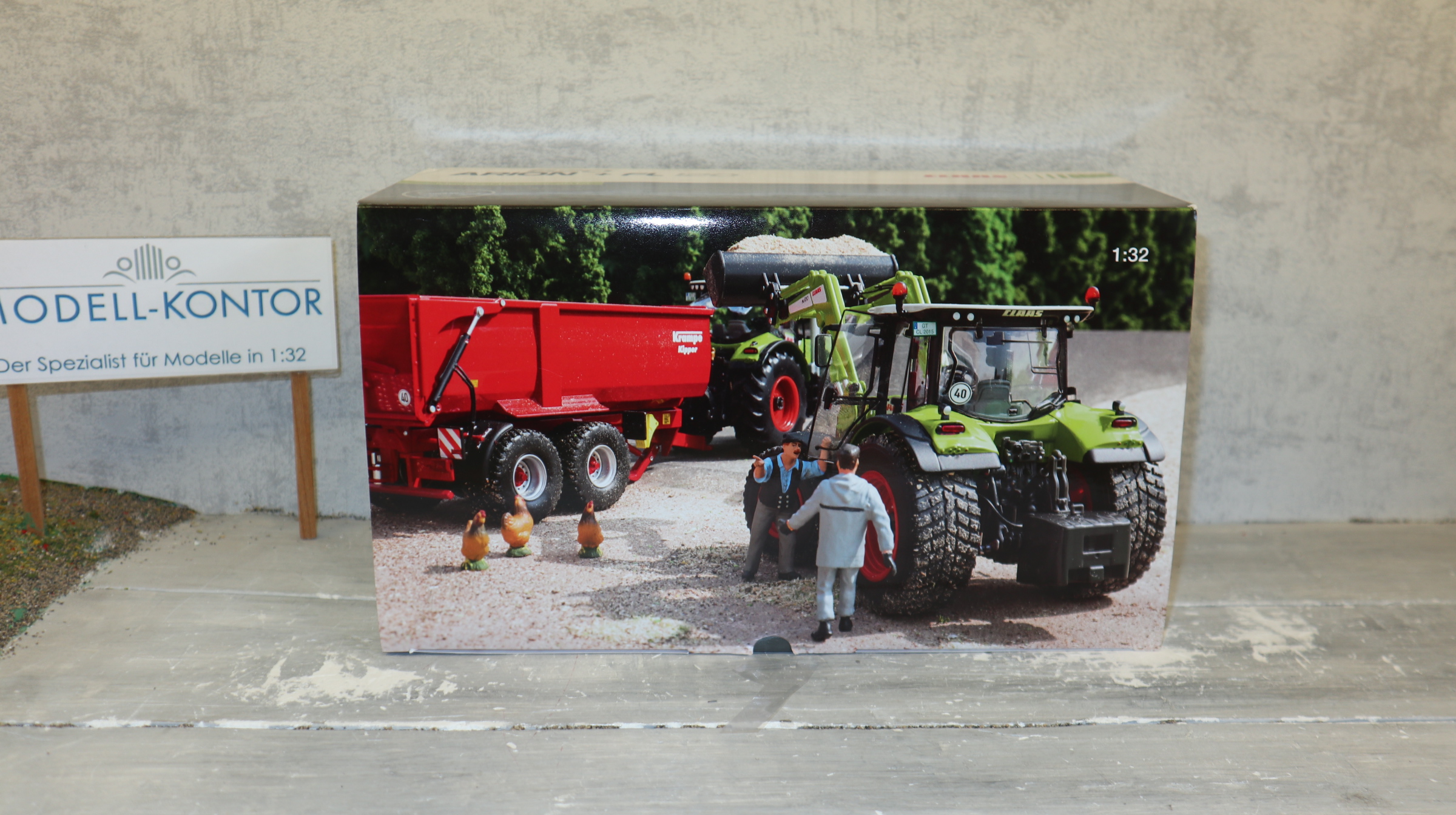 Wiking 01718840 in 1:32,  Claas Arion 620 Rasenreifen und Frontlader, NEU in OVP