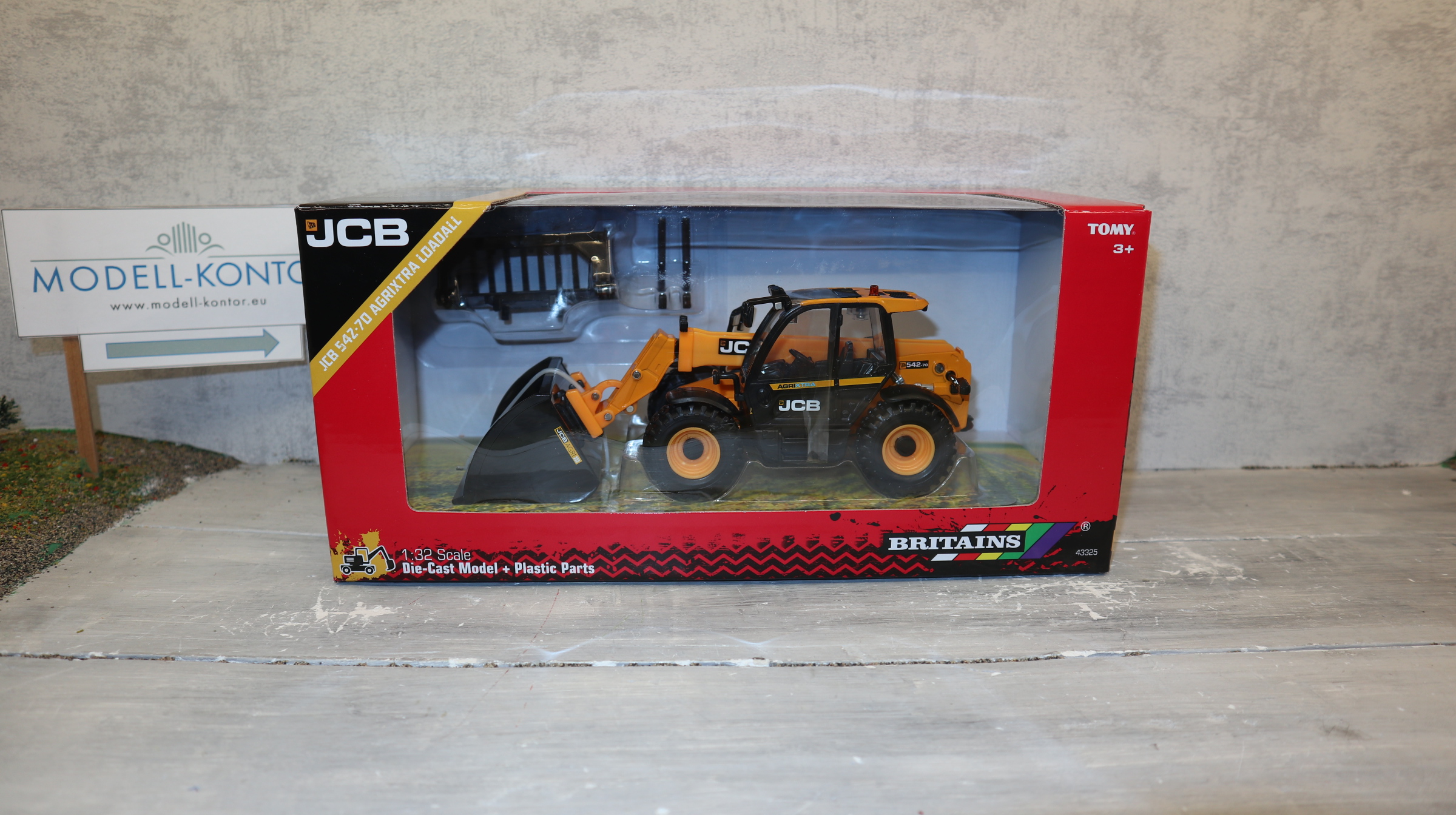 Britains 43325  in 1:32, JCB 542-70 AgriXtra Teleskoplader, NEU in OVP