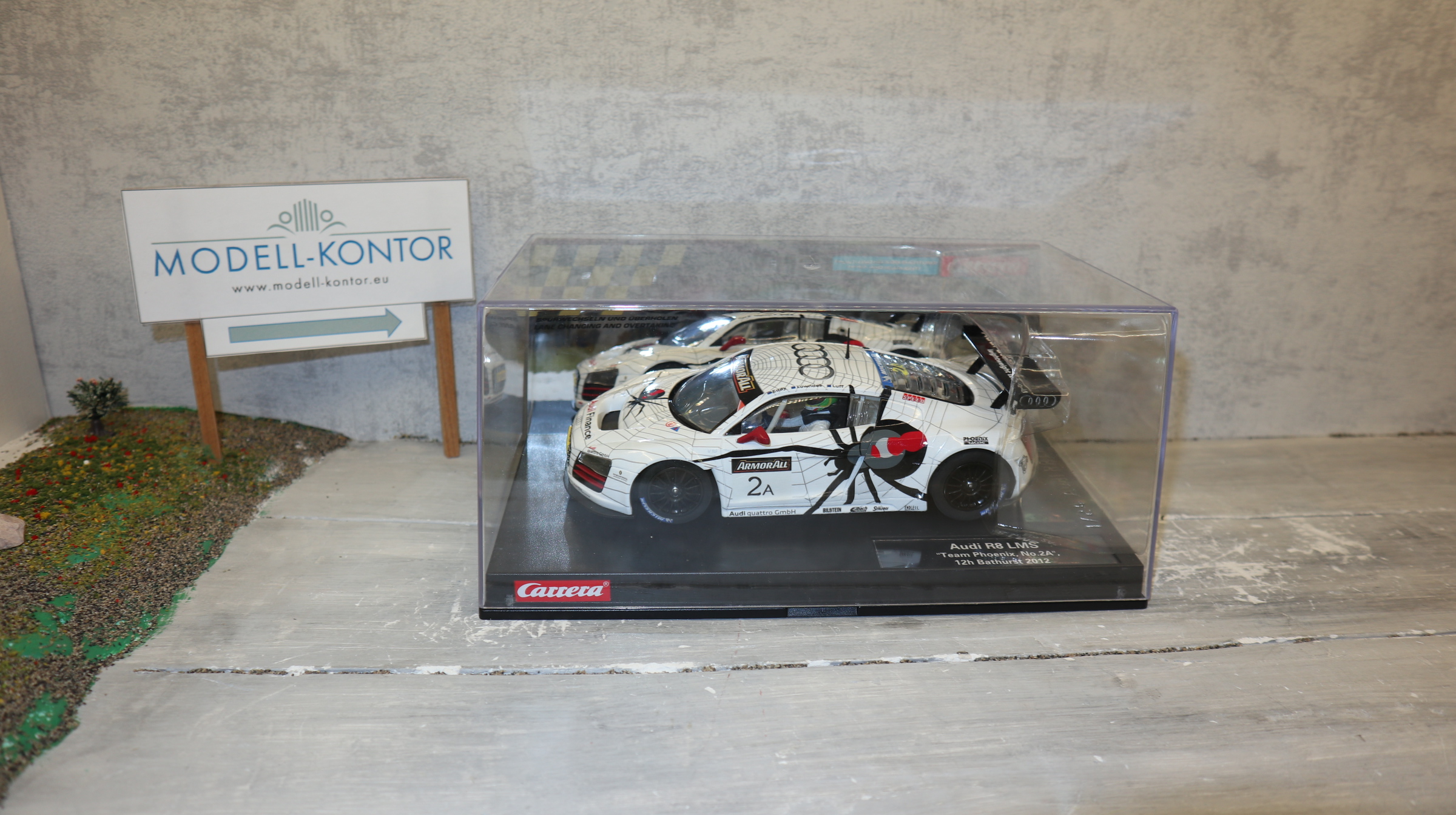 Carrera Digital 124 23793 in 1:24, Audi R8 LMS "Phoenix Bathurst 2012, NEU in OVP