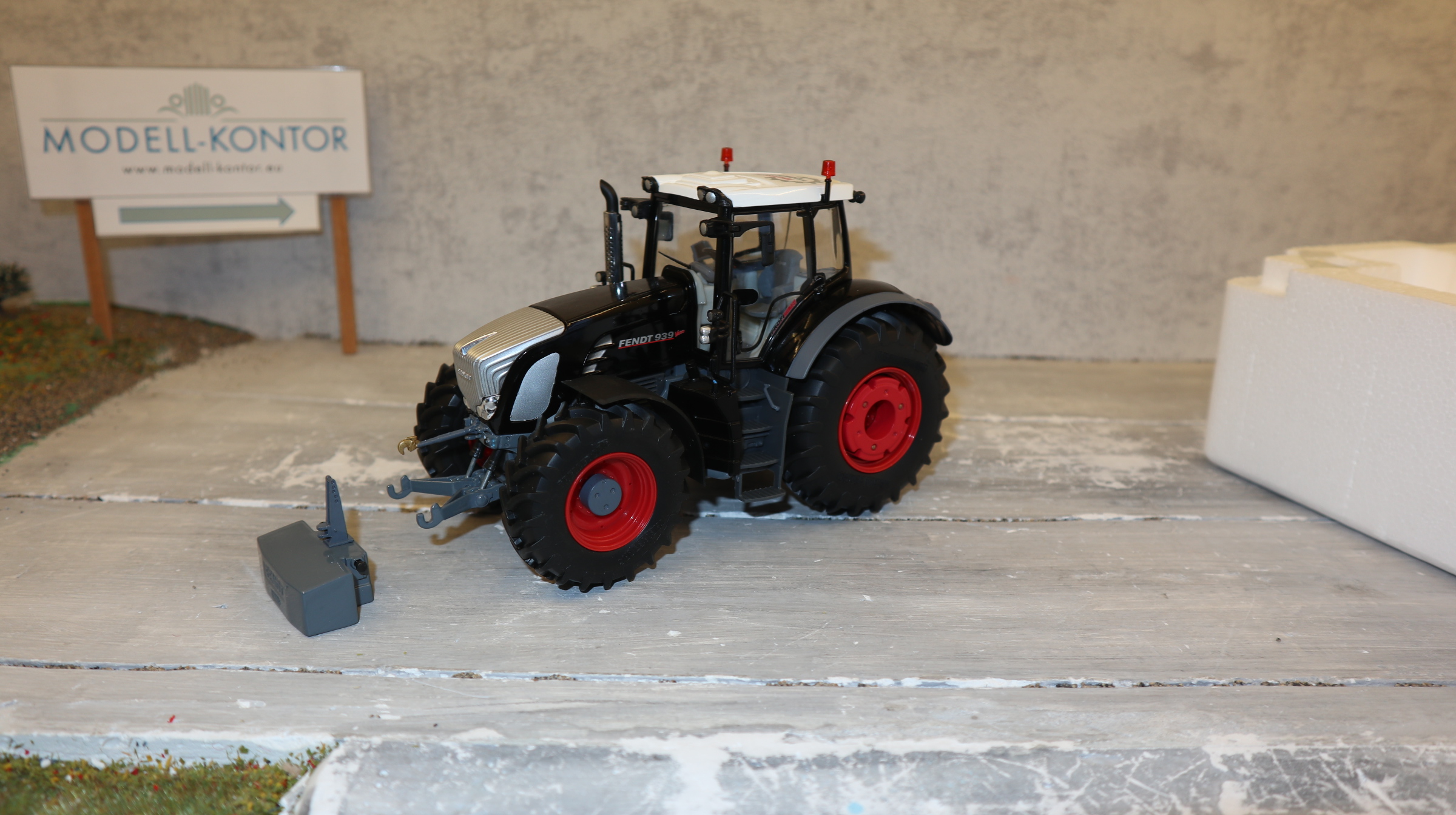 Wiking in 1:32, Fendt 939 Blackline "Meilensteine der Landtechnik",  NEU in OVP