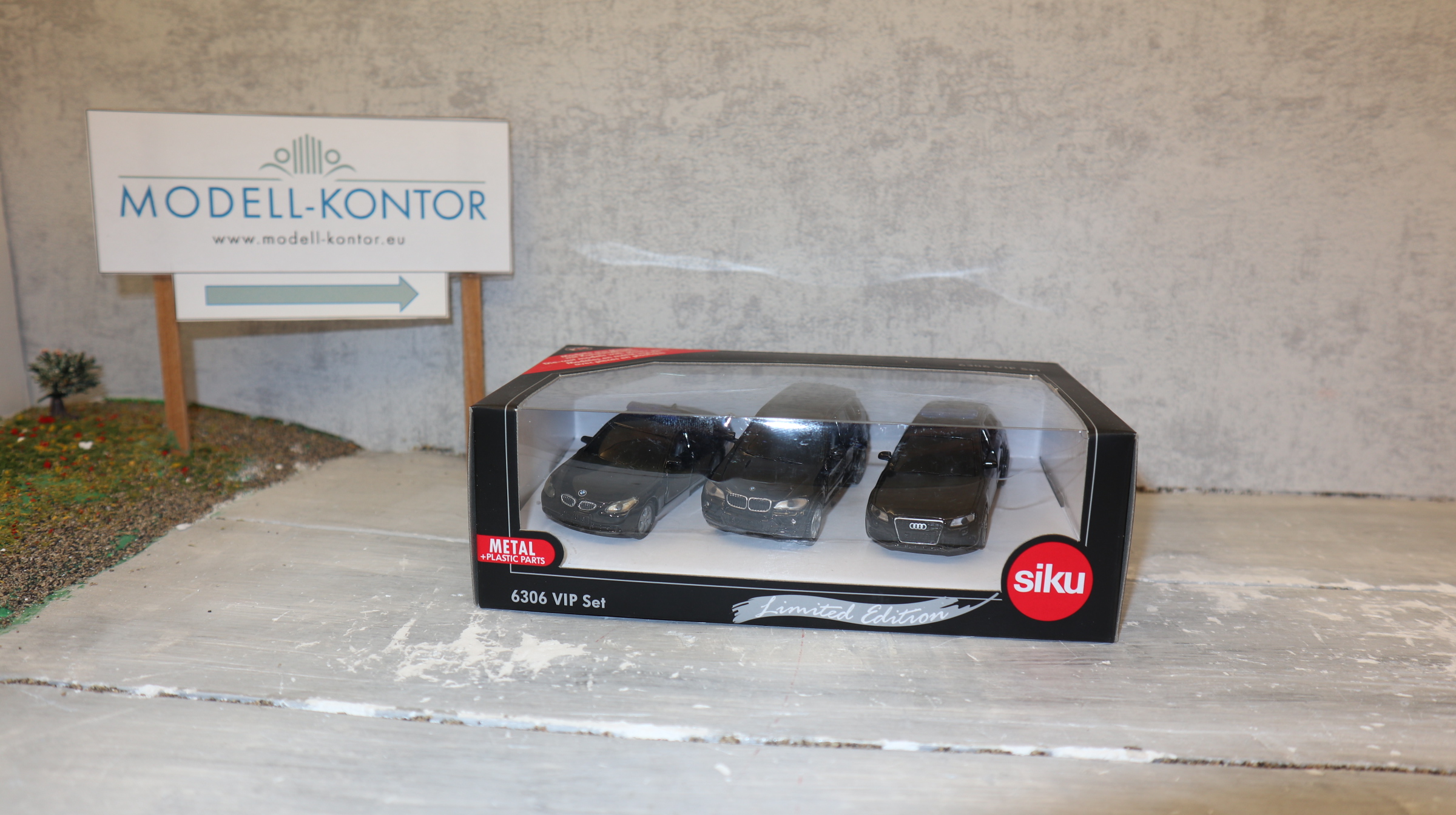 Siku 6306 in 1:55,  VIP-Set 3 PKW in schwarz, NEU in OVP