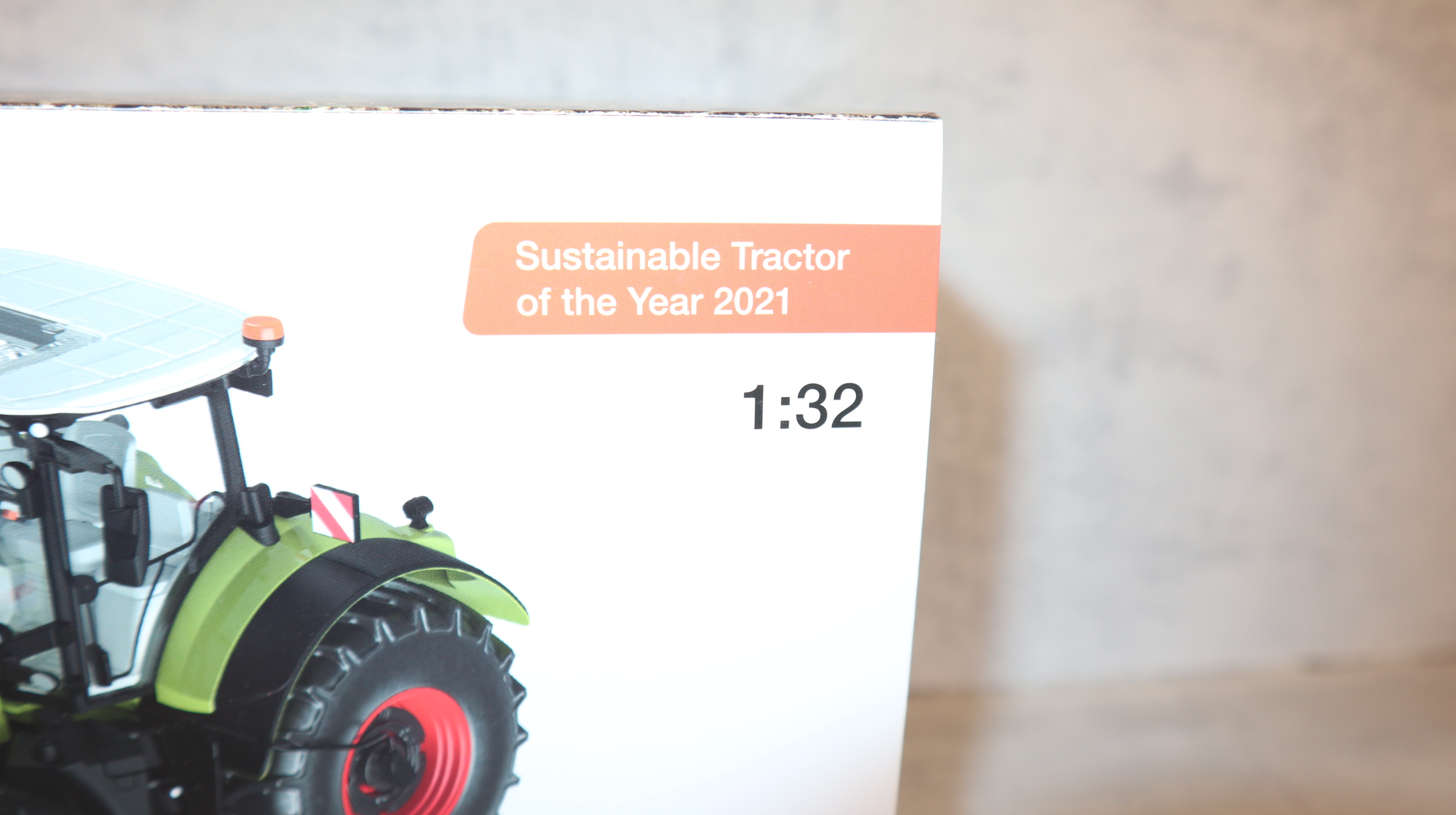 Wiking 02573010 in 1:32,  Claas AXION 960 mit Reifendruckregelanlage, NEU in OVP