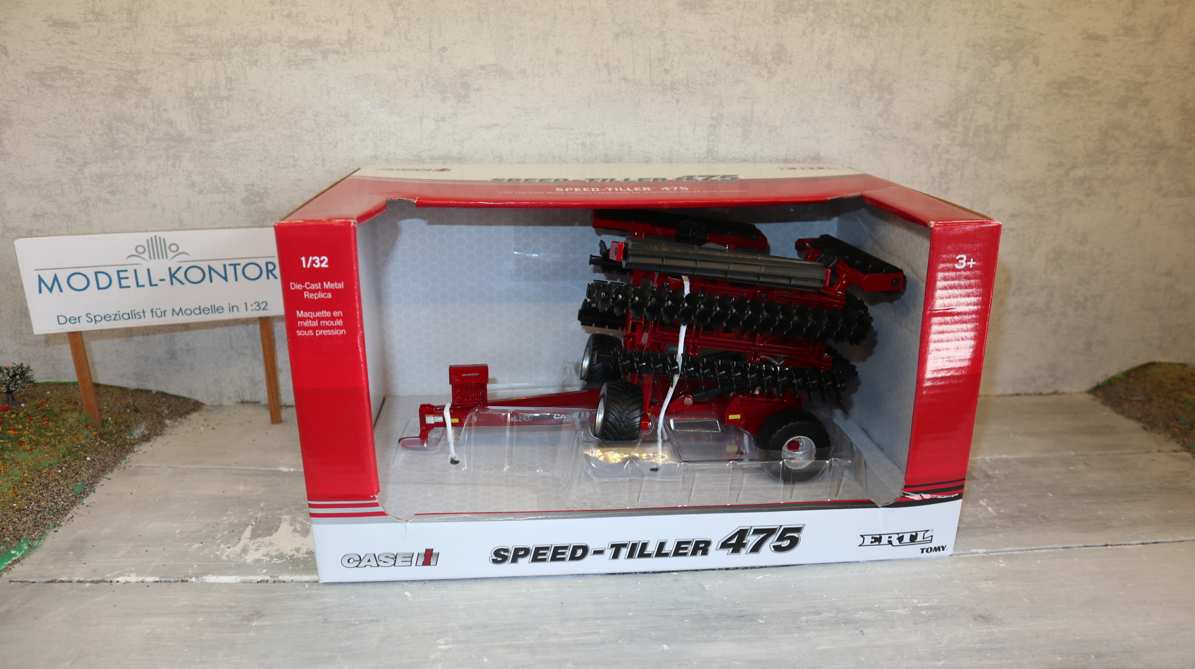 Ertl 44436 in 1:32,  CASE Speed Tiller 475 Scheibenegge, US-Modell, NEU in OVP