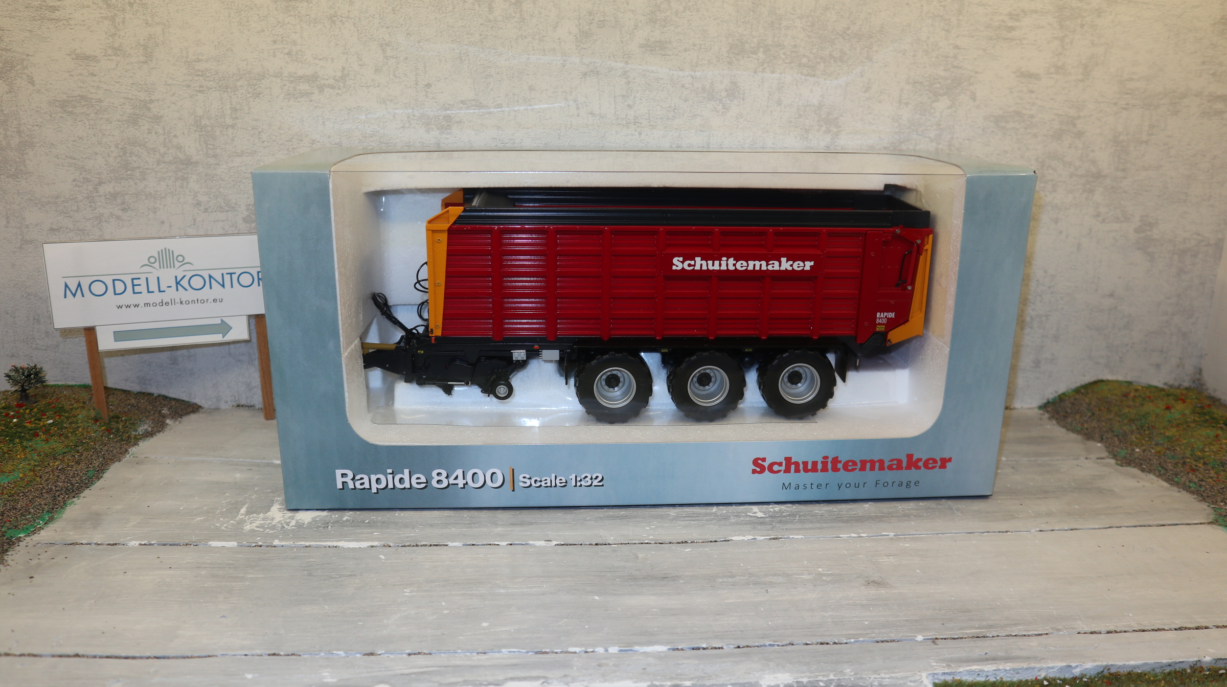 Universal Hobbies UH 6408  in 1:32,  Schuitemaker Rapide 8400 ,  NEU in OVP
