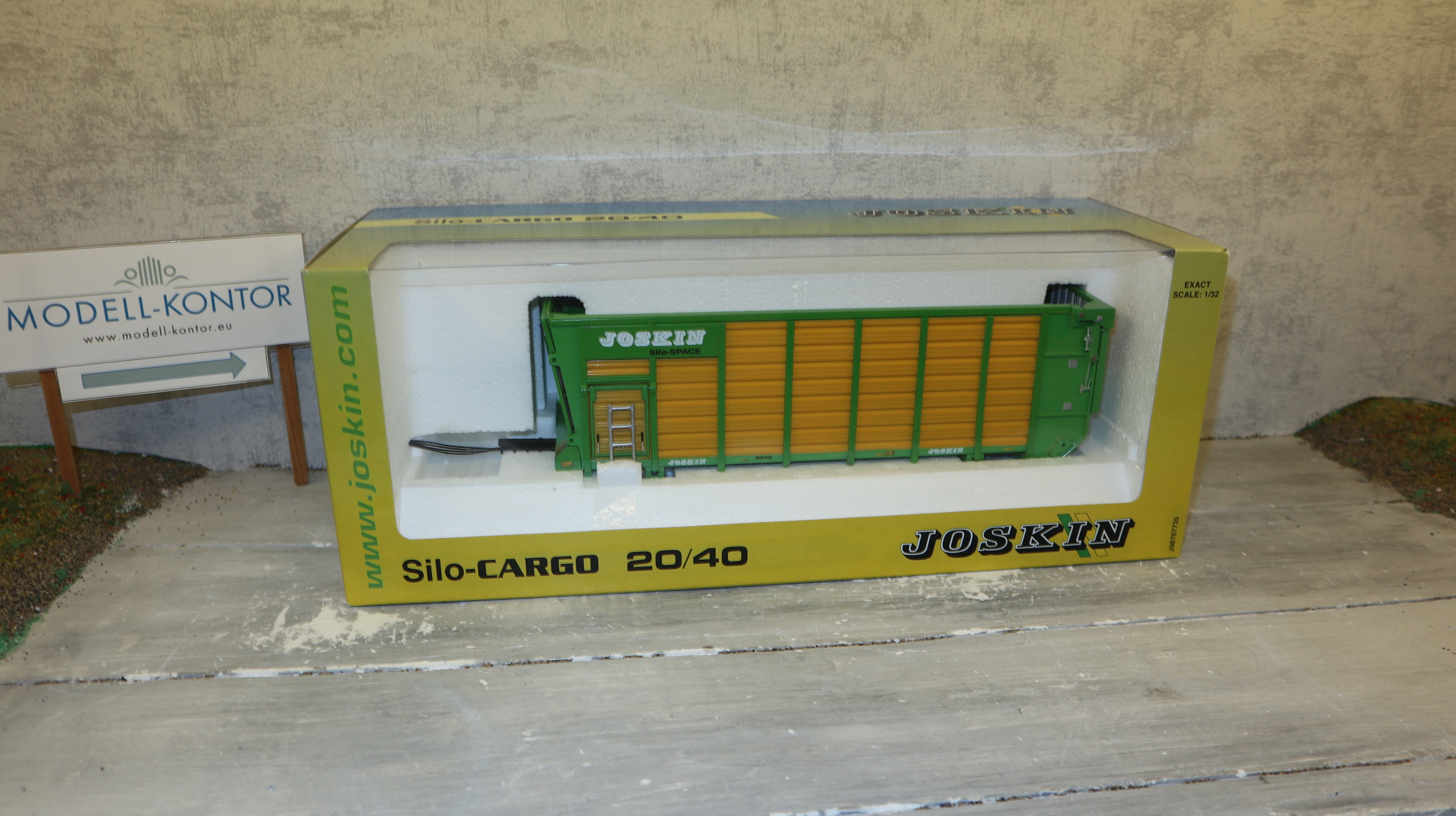 ROS 602113 in 1:32 Joskin Silo-Cargo, NUR Aufbau ohne Chassis, NEU in OVP