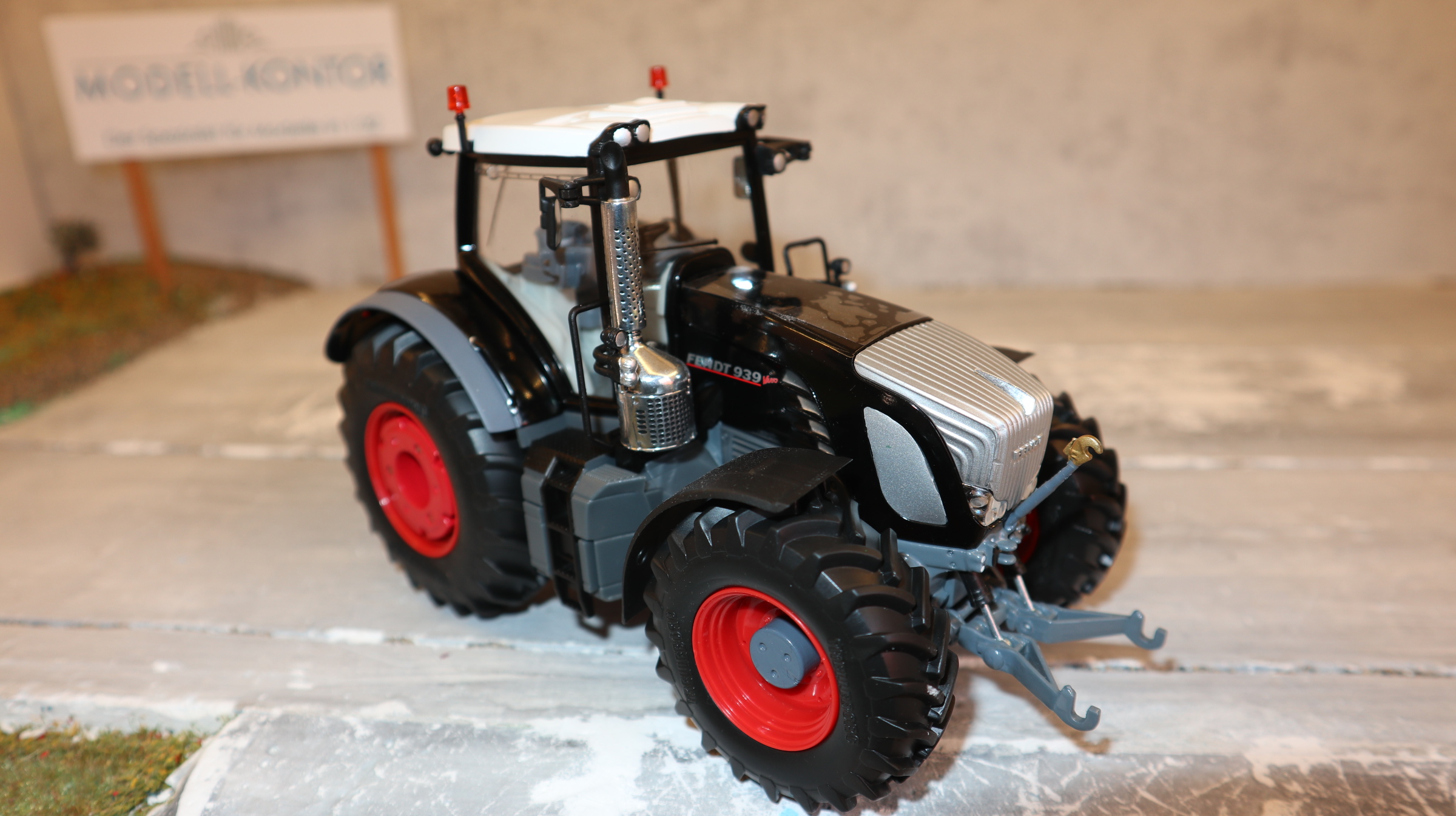 Wiking X991005003000 in 1:32,  Fendt 939 Vario BlackBeauty  NEU in OVP