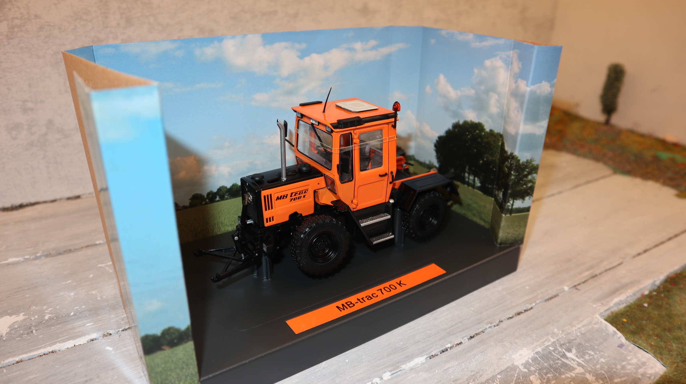 Weise Toys 1110 in 1:32 MB-Trac 700 Kommunal, NEU in OVP