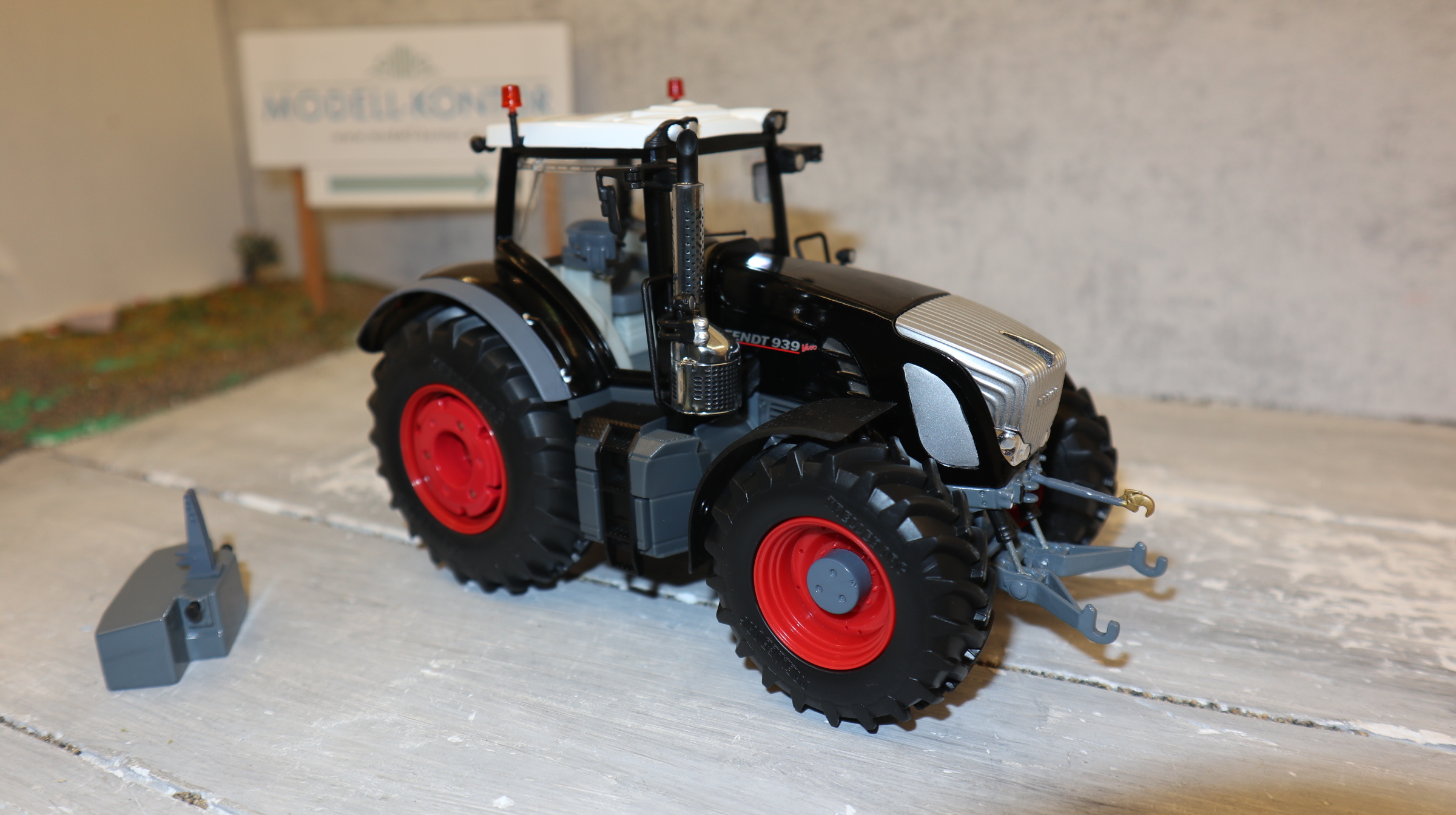 Wiking in 1:32, Fendt 939 Blackline "Meilensteine der Landtechnik",  NEU in OVP