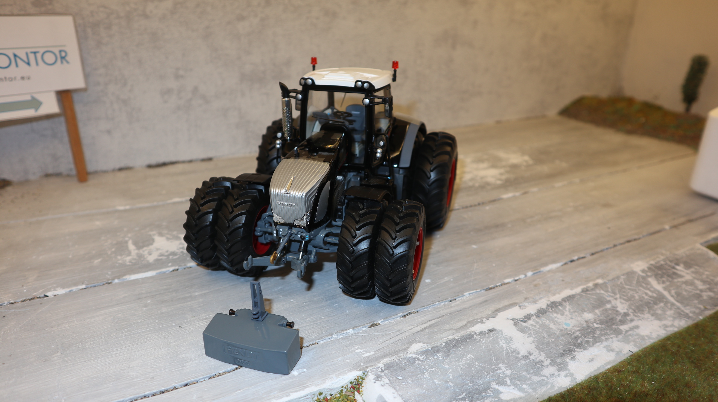 Wiking X991006091000 in 1:32,  Fendt 939 Black Zwilling, Wardenbrunn 2012,  NEU in OVP