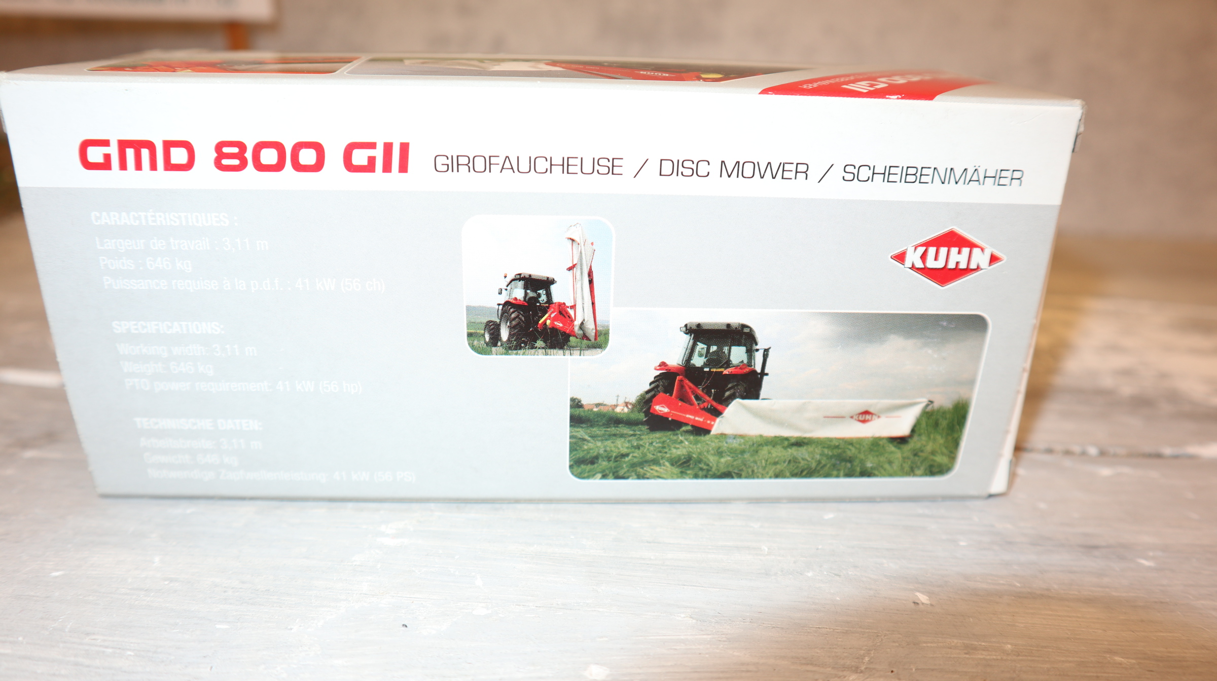 Siku 2456 in 1:32, KUHN Heckmähwerk Werbemodell, NEU in OVP