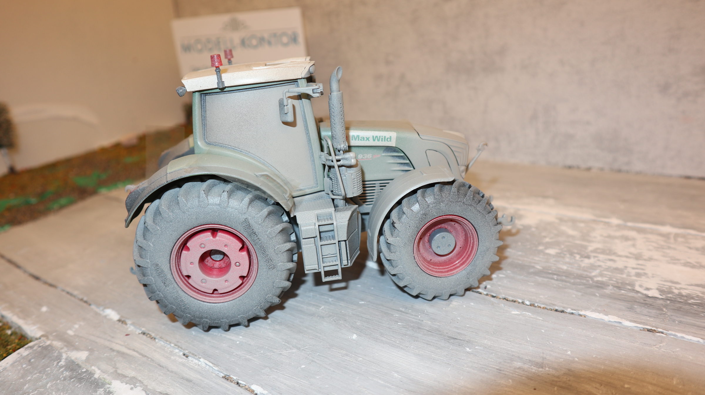 Wiking 077301 in 1:32, Fendt 936 Max Wild dirty , NEU in OVP