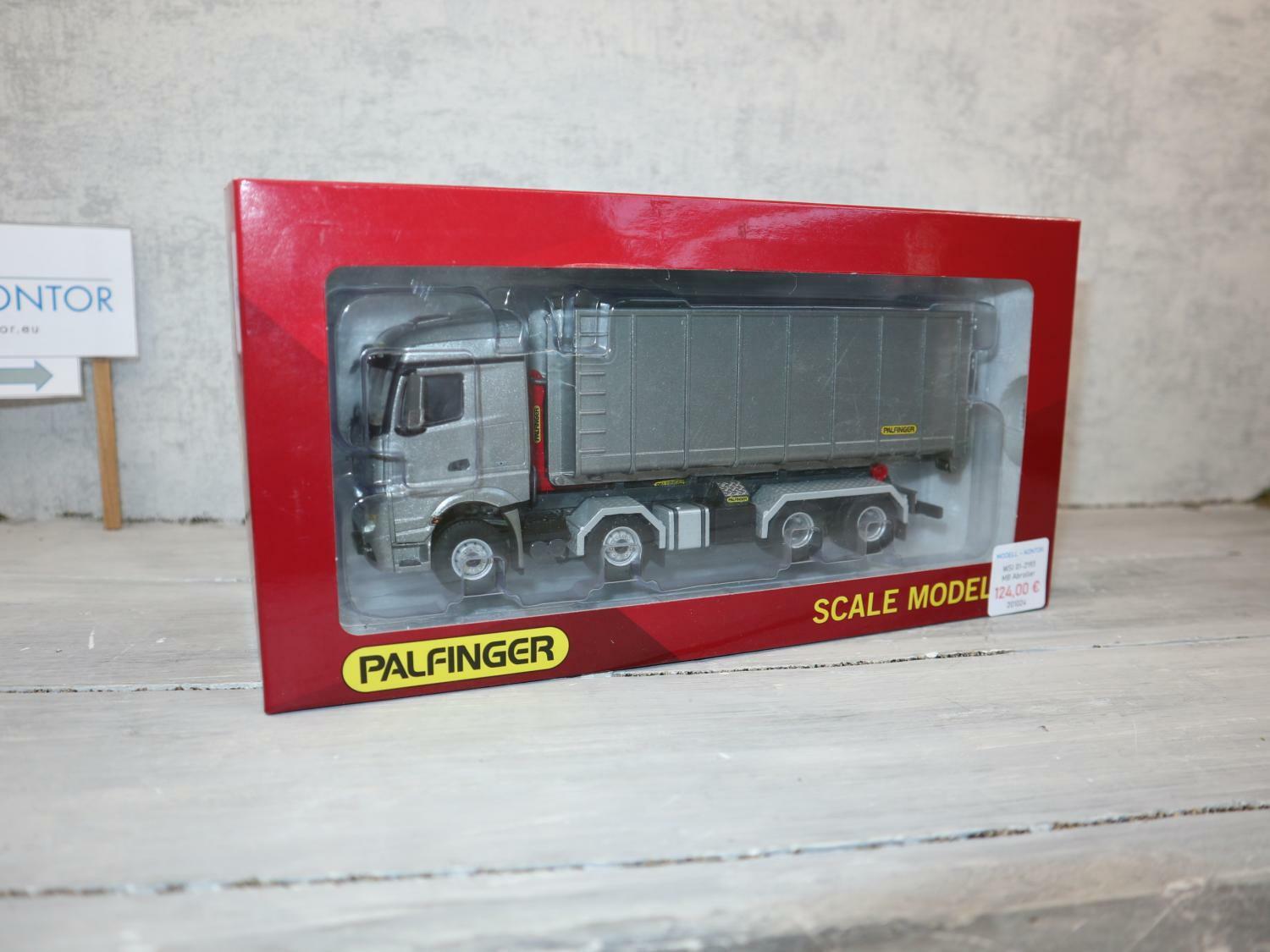 WSI 02-2193 in 1:50, MB Actros 8x4 Palfinger Abroller silber mit 40m2-Container, NEU in OVP
