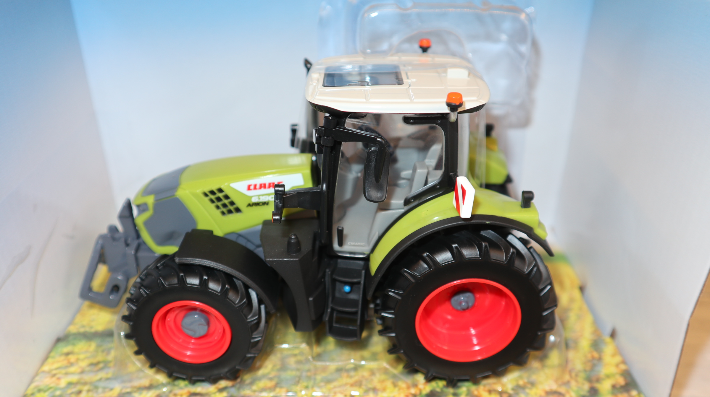 Britains 43435 in 1:32,  Claas Arion 6.190,  NEU in OVP