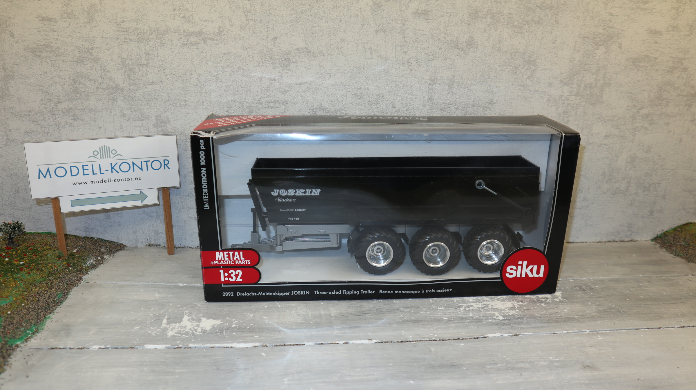 Siku 2892 in 1:32,  Joskin Muldenkipper Blackline, NEU in OVP