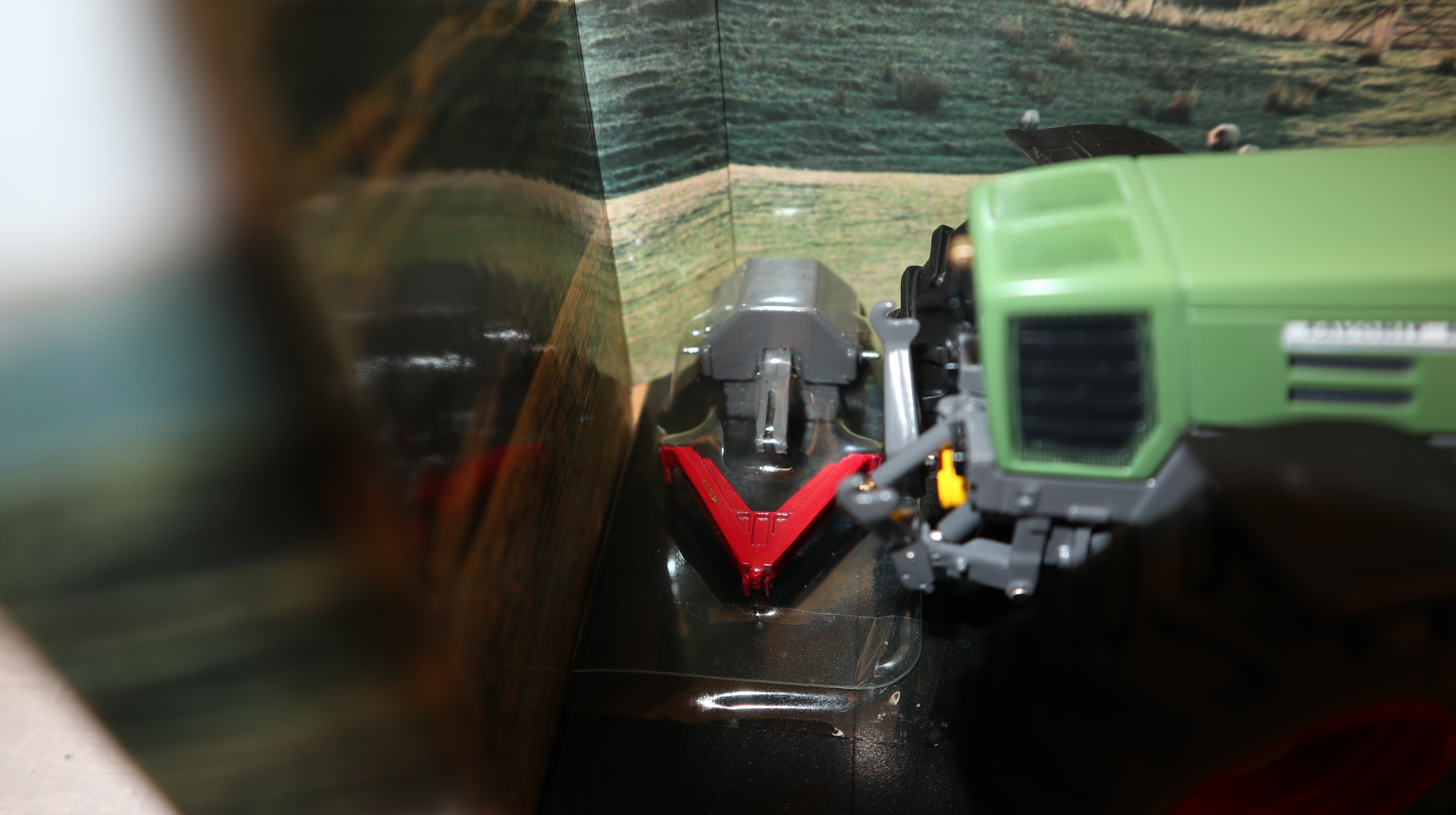 Weise Toys 1002 in 1:32, Fendt Favorit 824, NEU in OVP