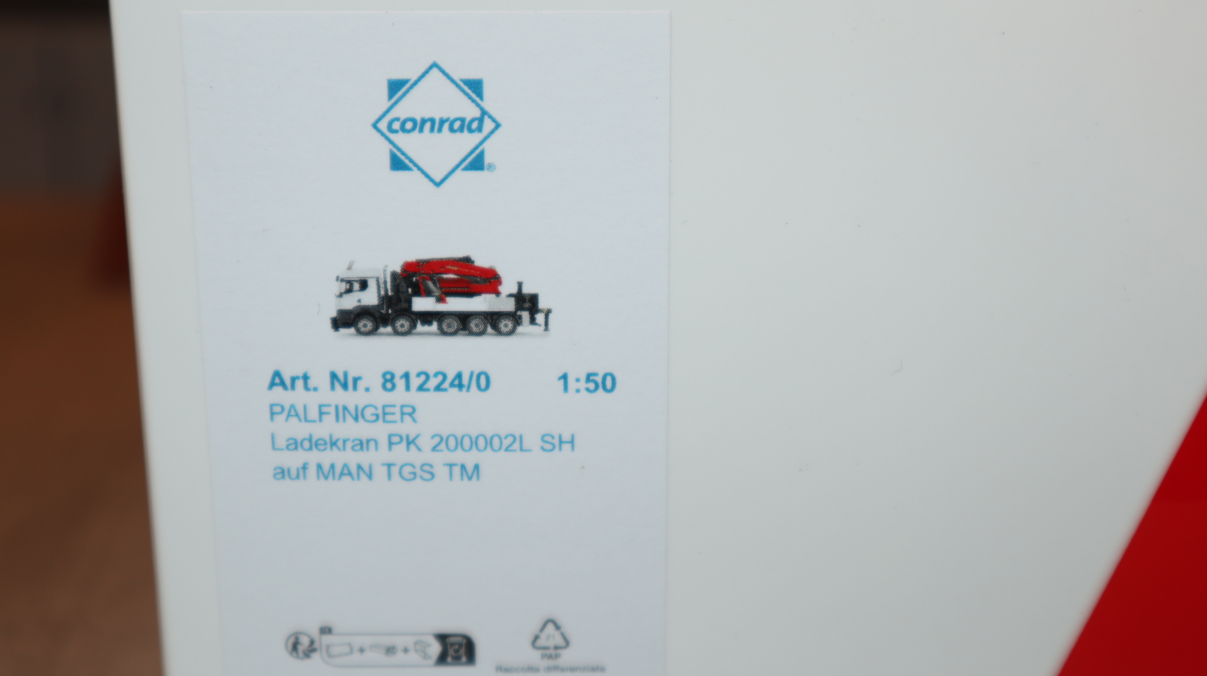 Conrad 81224-0 in 1:50,  MAN weiß 5-Achser mit PALFINGER PK 200002L SH, NEU in OVP
