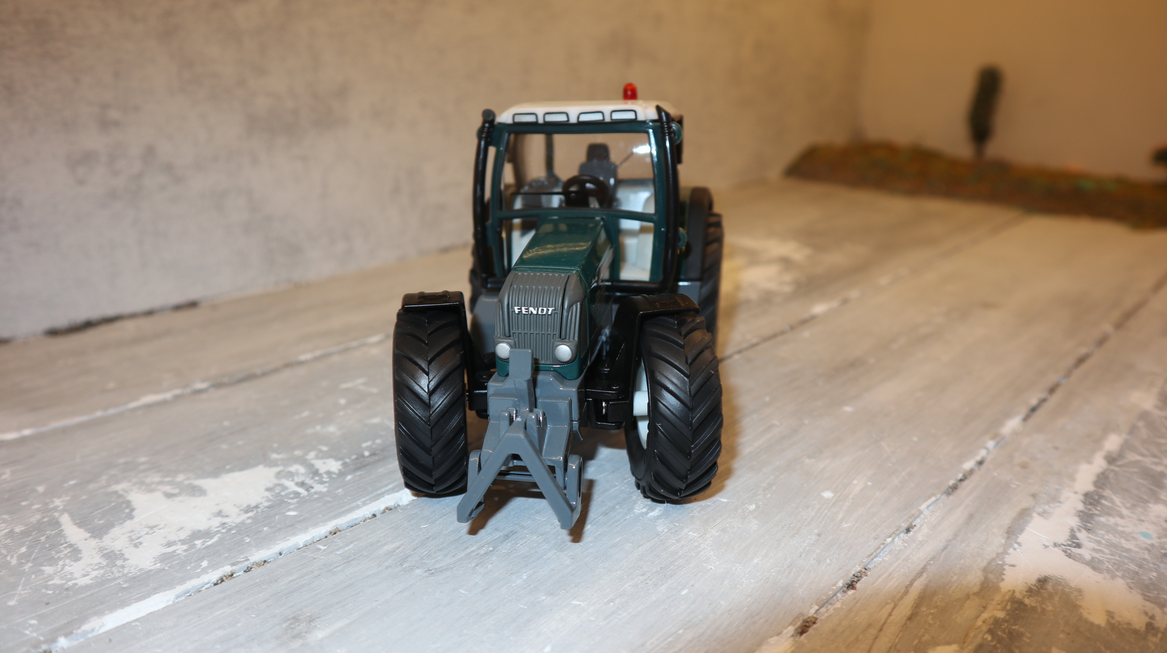Siku 2965 in 1:32, Fendt 716 türkis Vorführschlepper, NEU in OVP