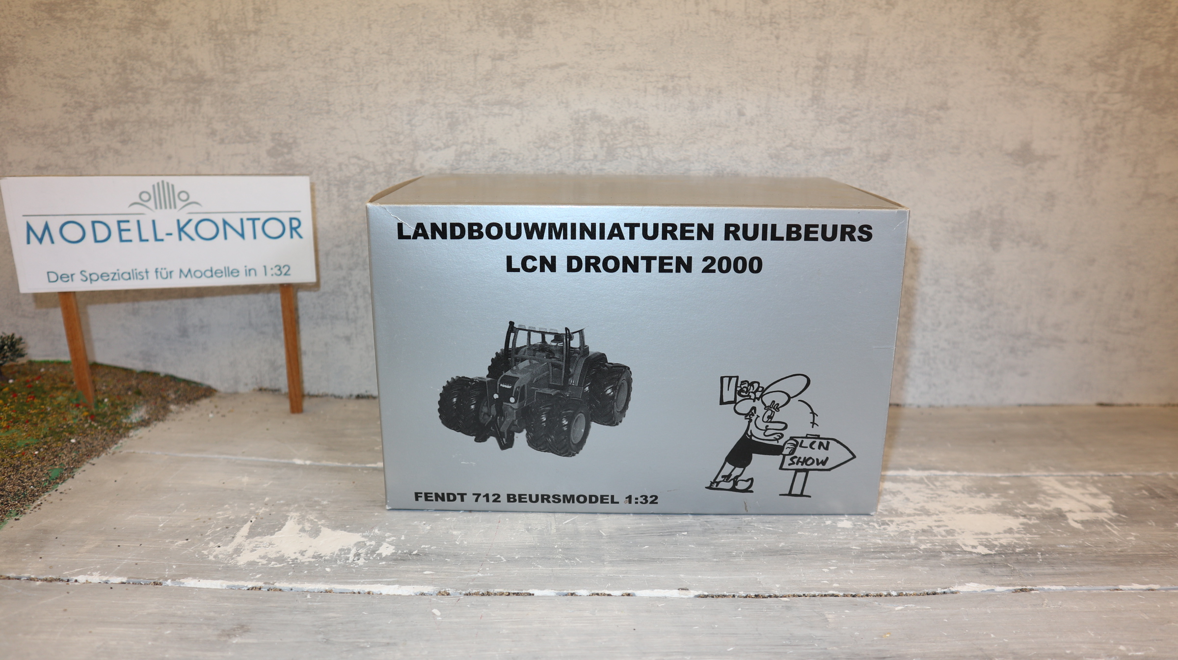 Siku 2965 in 1:32, Fendt 712 LCN 2000, Zwillingsreifen, NEU in OVP
