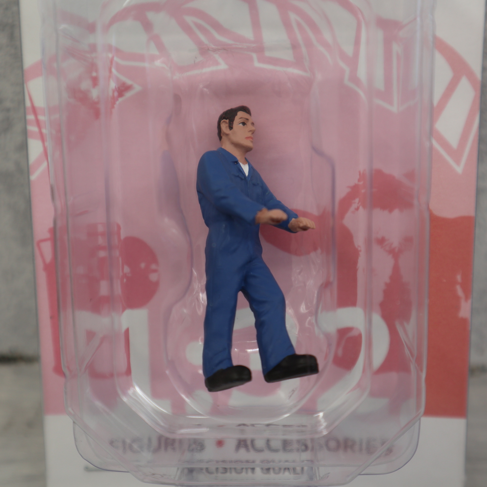 AT Collections AT32111 in 1:32  "Harry schiebt den Werkstattwagen" NEU in OVP