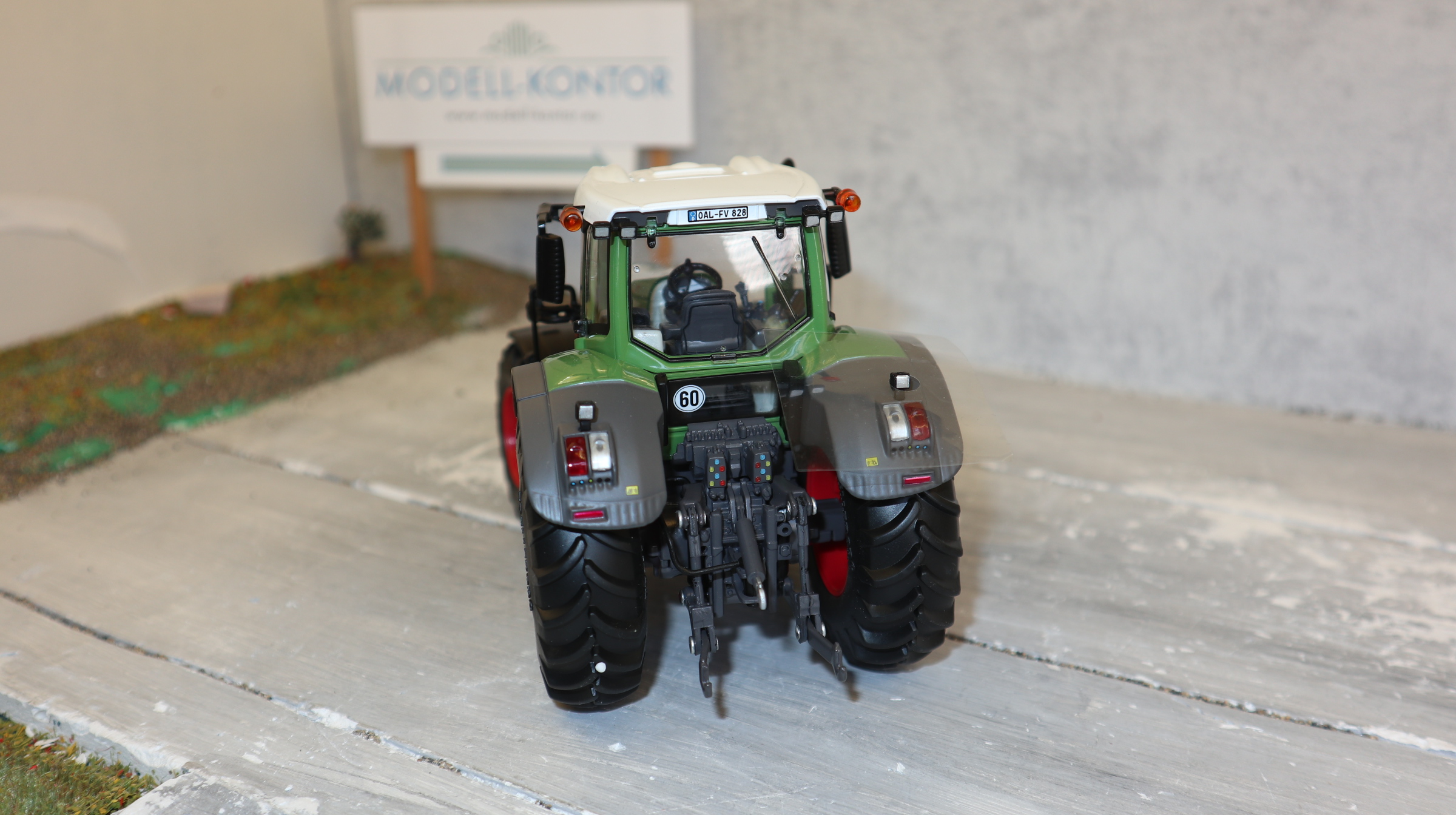 Wiking 077873 in 1:32, Fendt 828 Vario 1.st Edition 2014, NEU in OVP