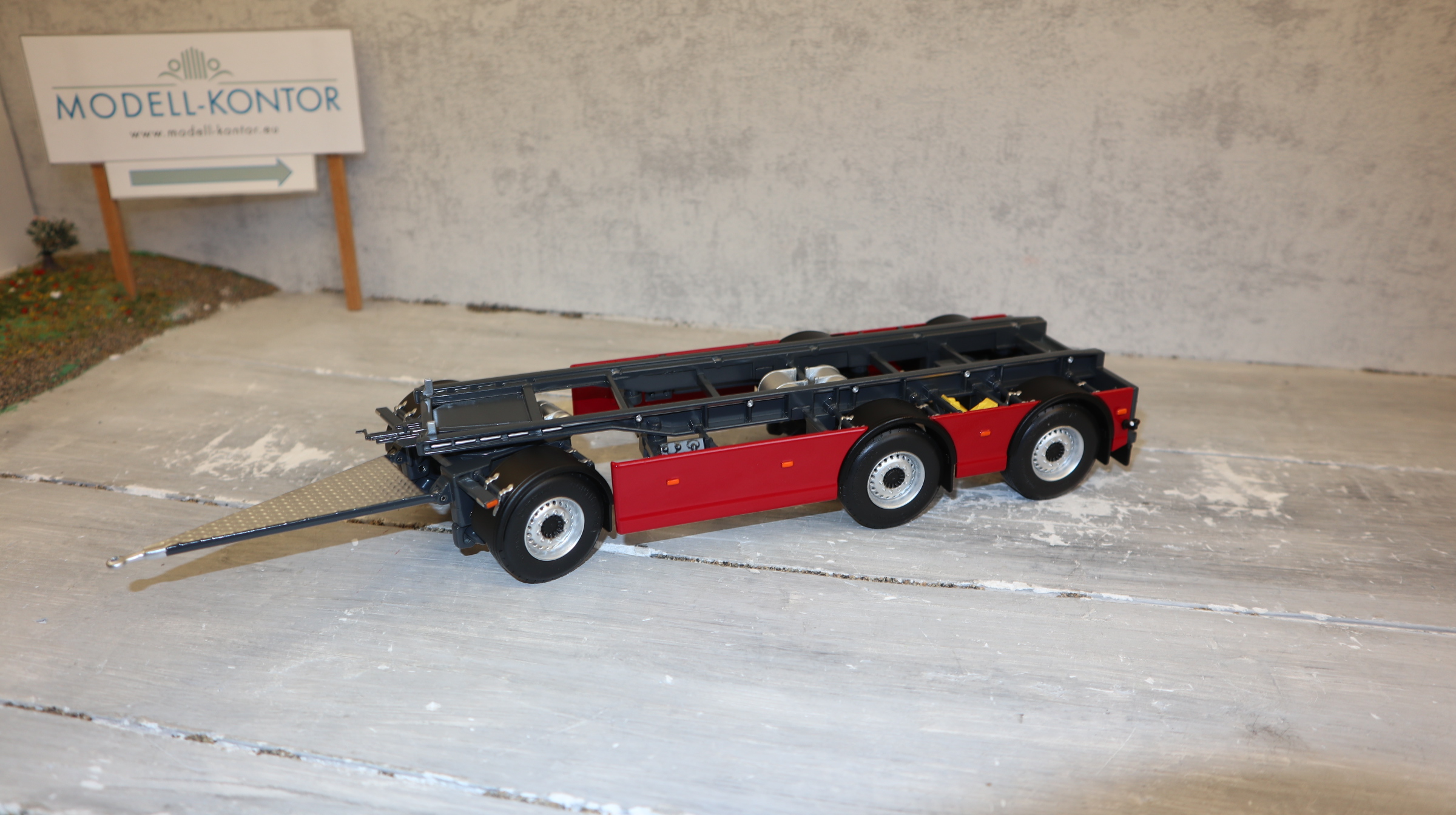 MarGe 2422-03 in 1:32, GS Meppel Containeranhänger mit rotem Anfahrschutz, NEU in OVP