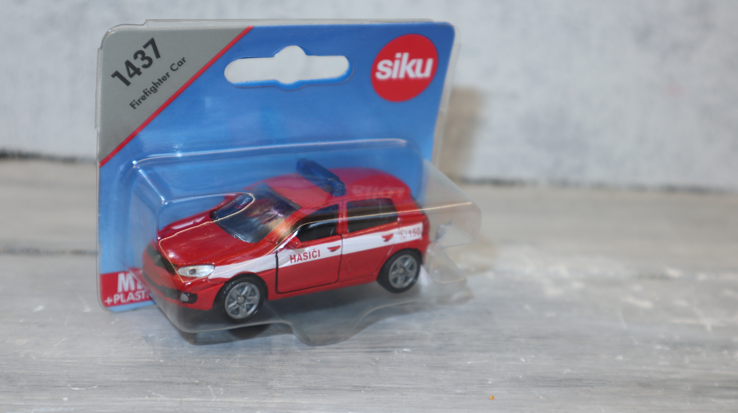 Siku 1437 in 1:55,  VW Golf VI Feuerwehr HASICI Tschechien, NEU in OVP