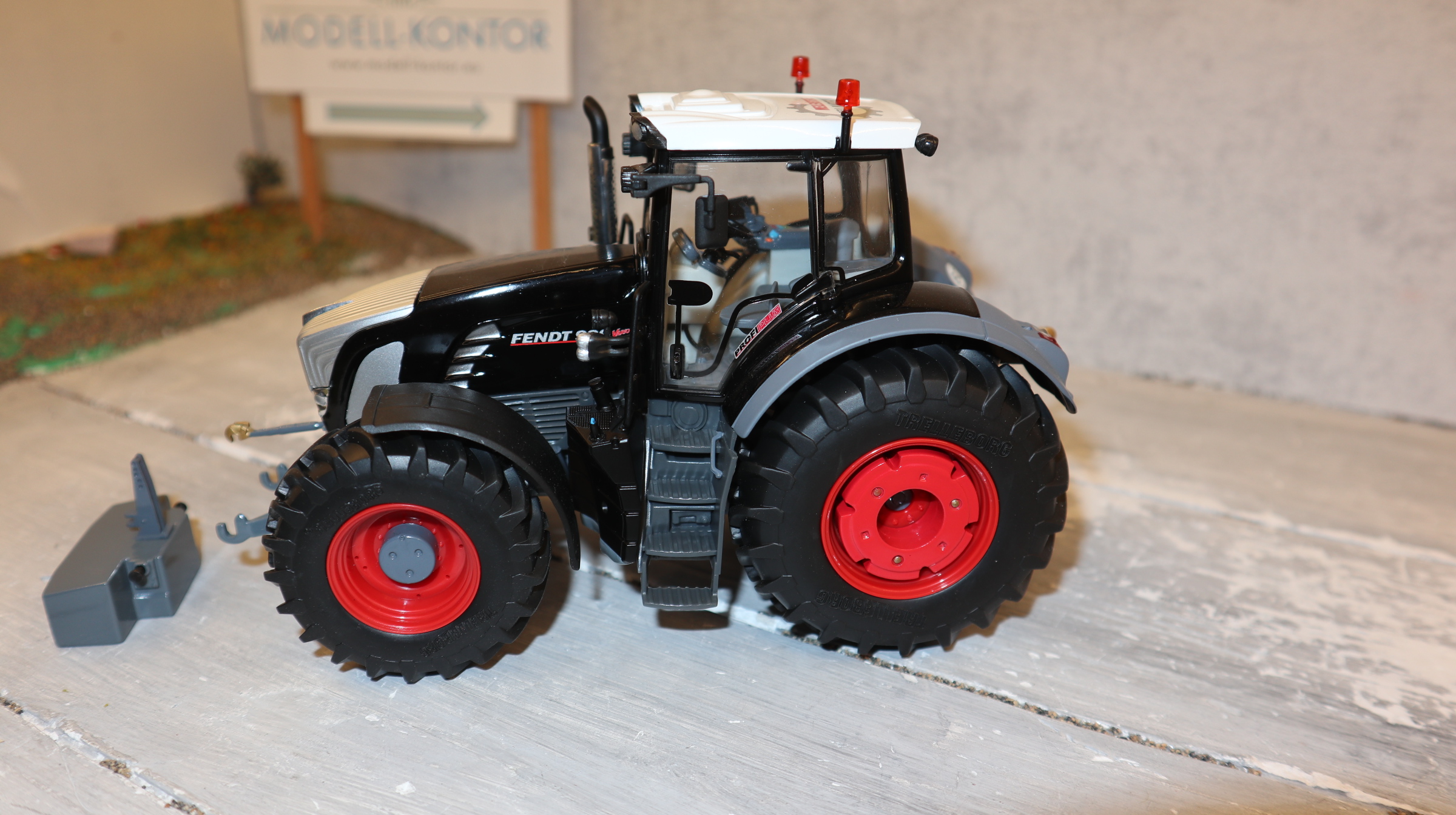 Wiking in 1:32, Fendt 939 Blackline "Meilensteine der Landtechnik",  NEU in OVP