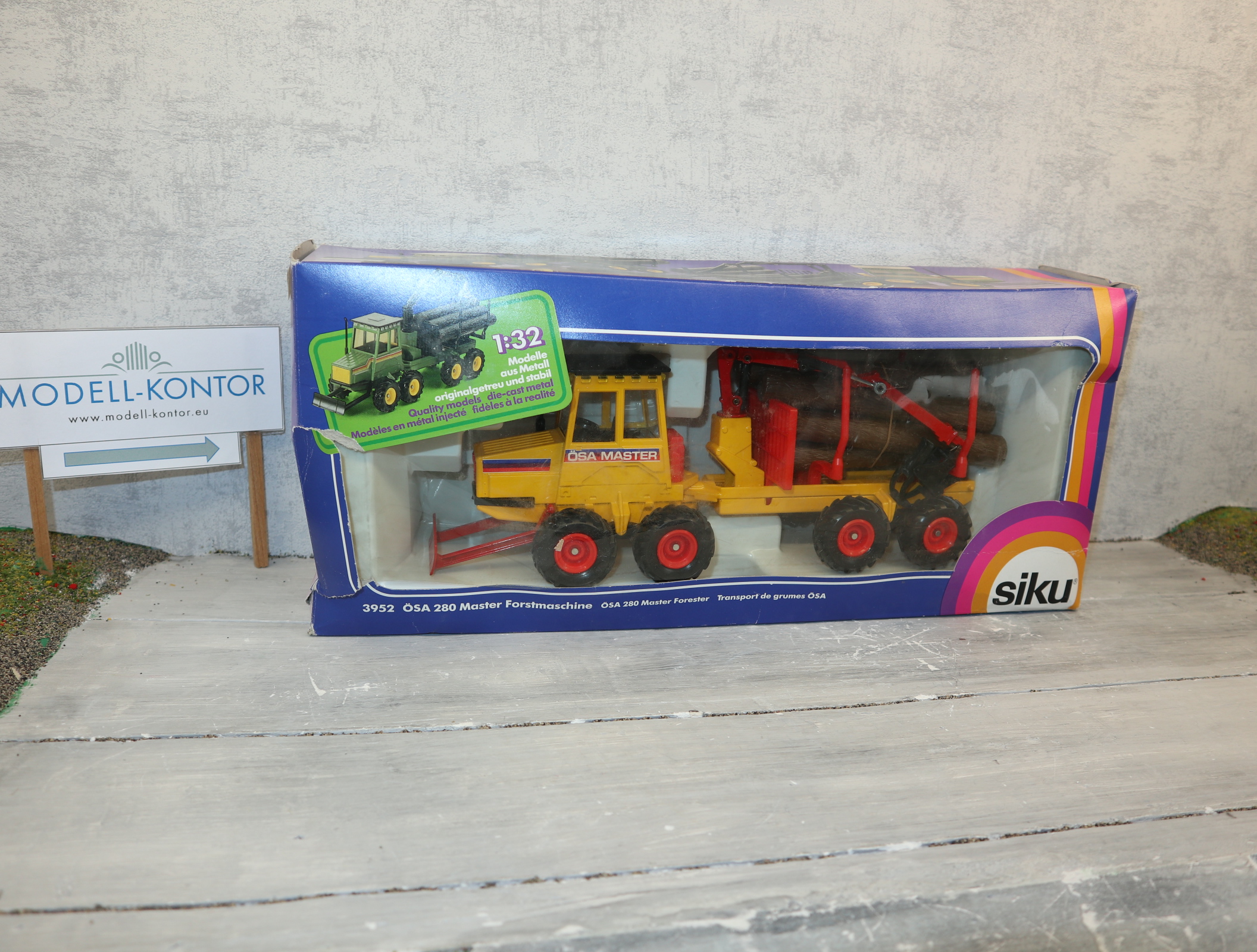 Siku 3952 in 1:32 ÖSA 280 Master Forstmaschine in gelb,  NEU in OVP